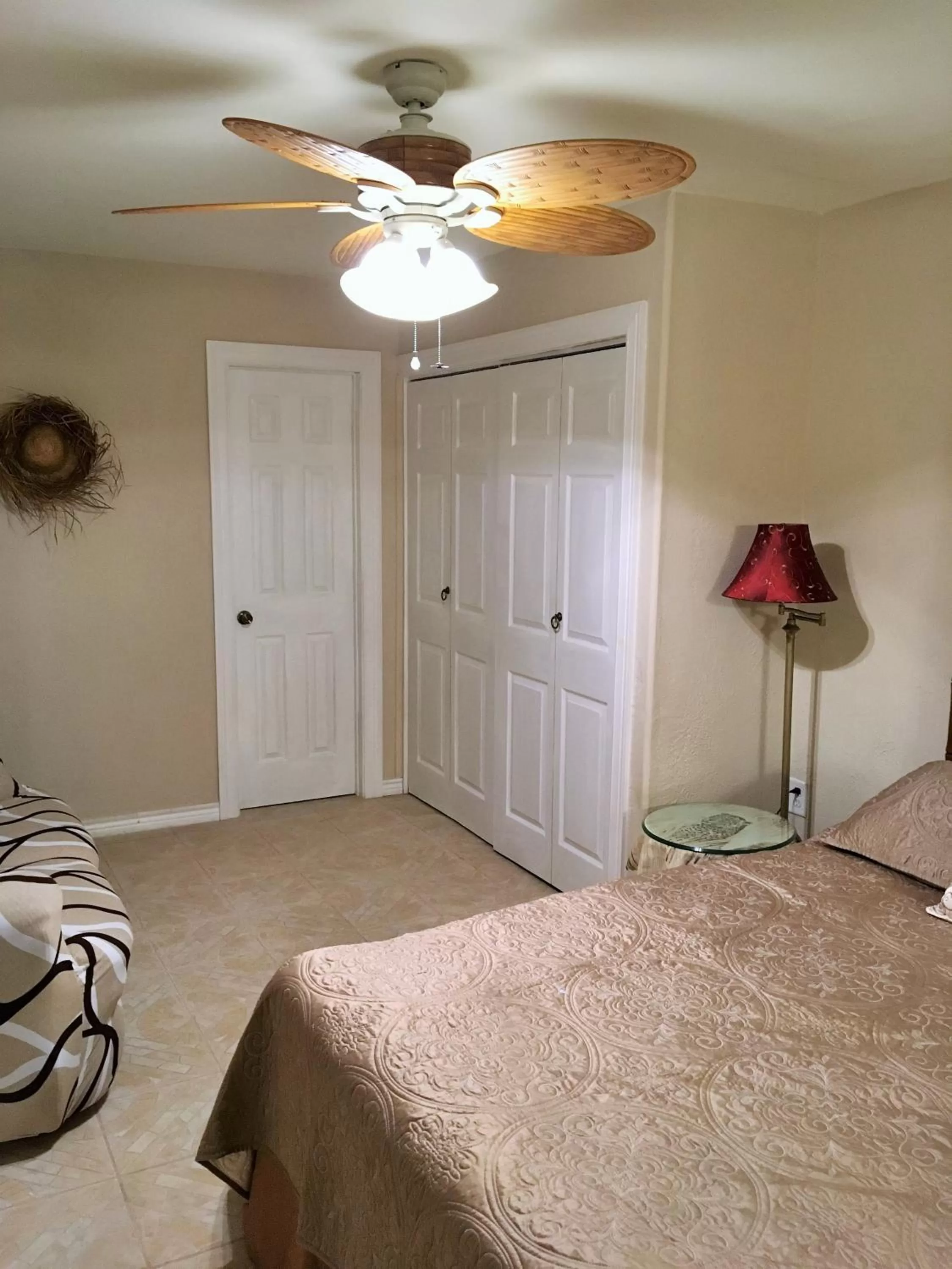 Bedroom in Capri Beach Hotel