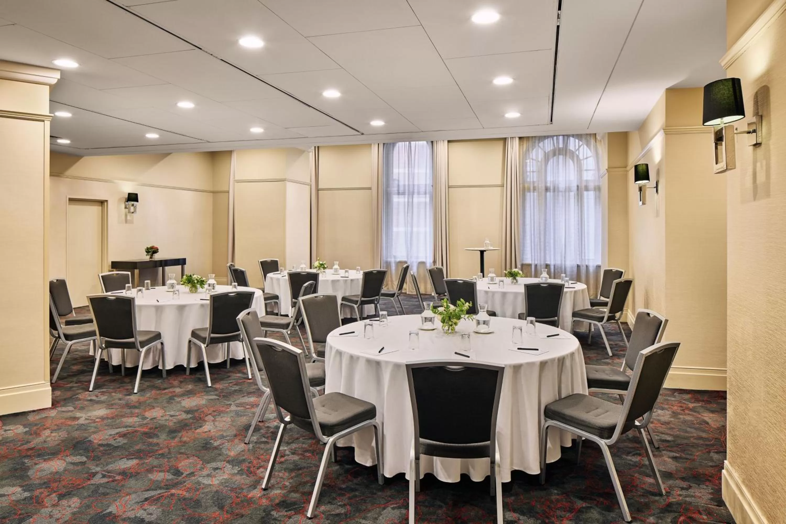 Meeting/conference room in Sydney Harbour Marriott Hotel at Circular Quay