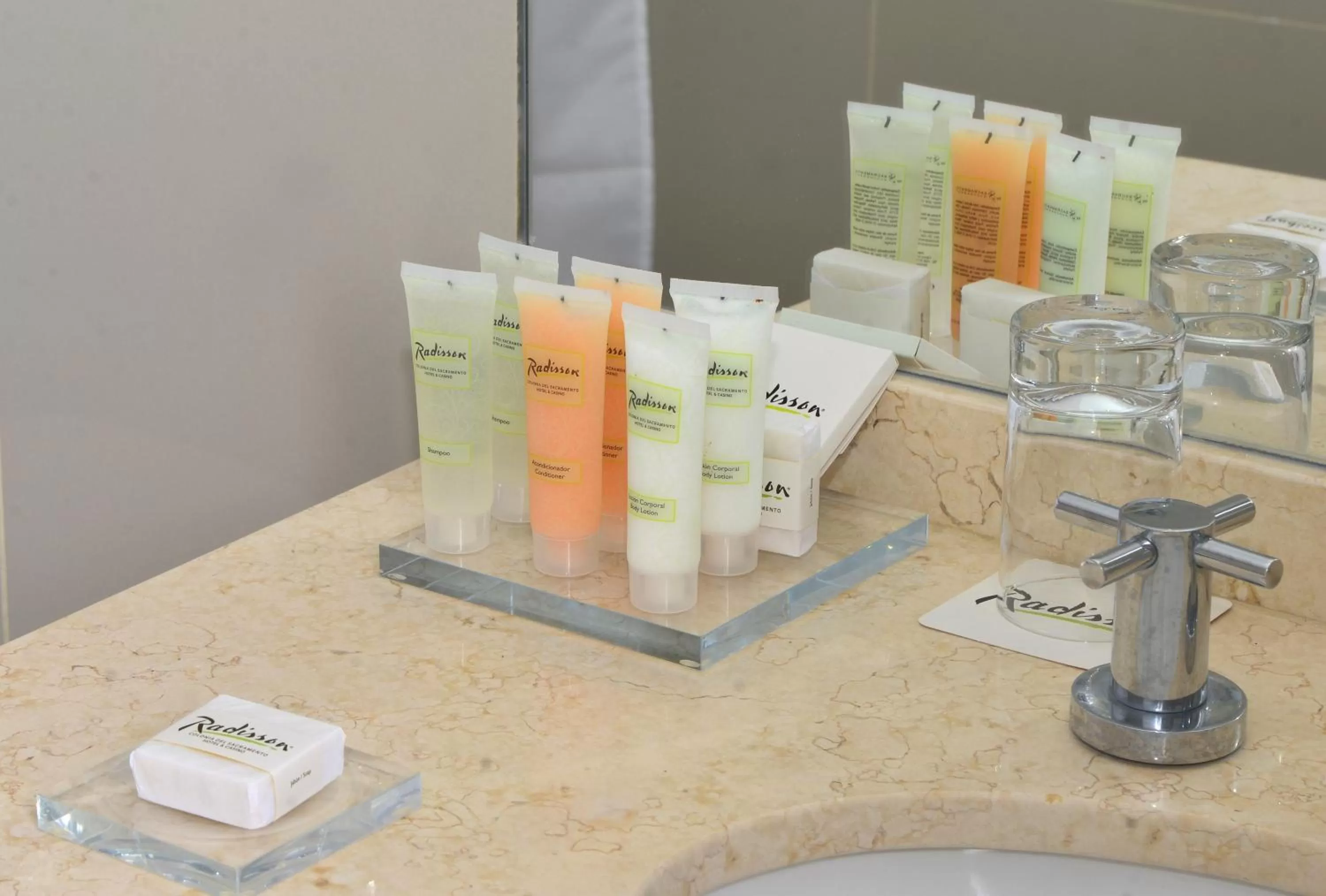 Bathroom in Radisson Hotel Colonia del Sacramento