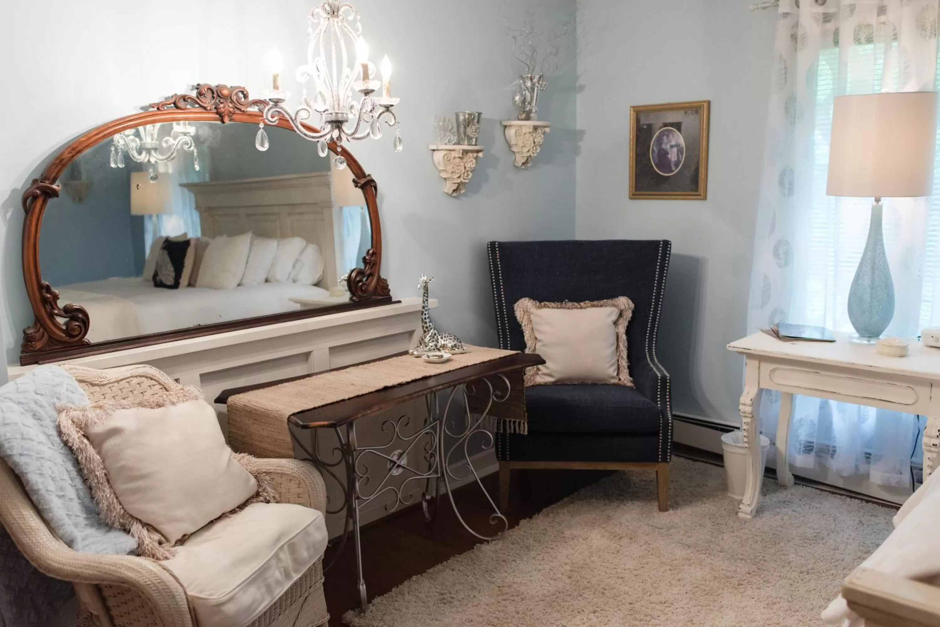 Seating area in The Inn at White Oak