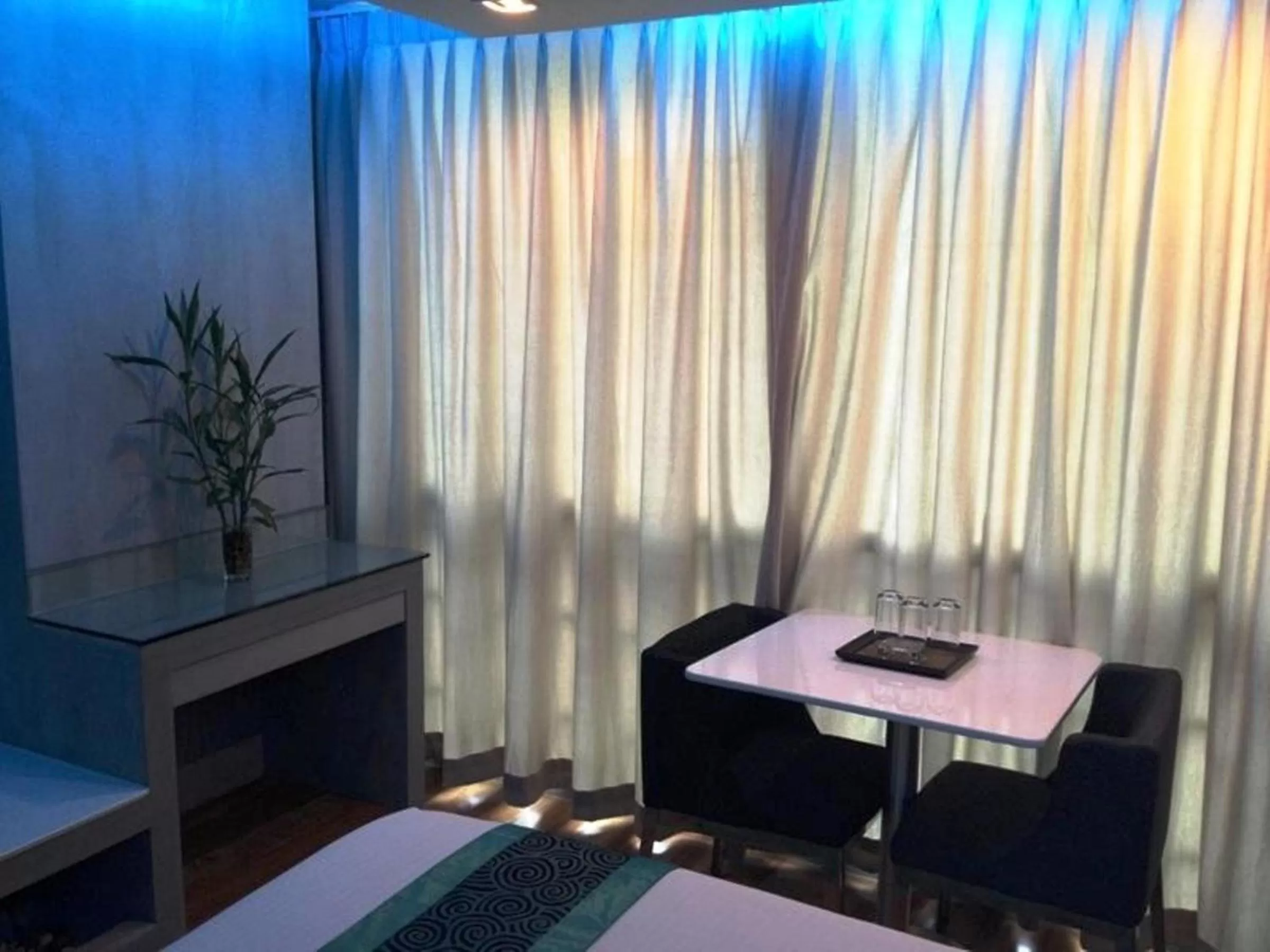 Day in Blutique Hotel