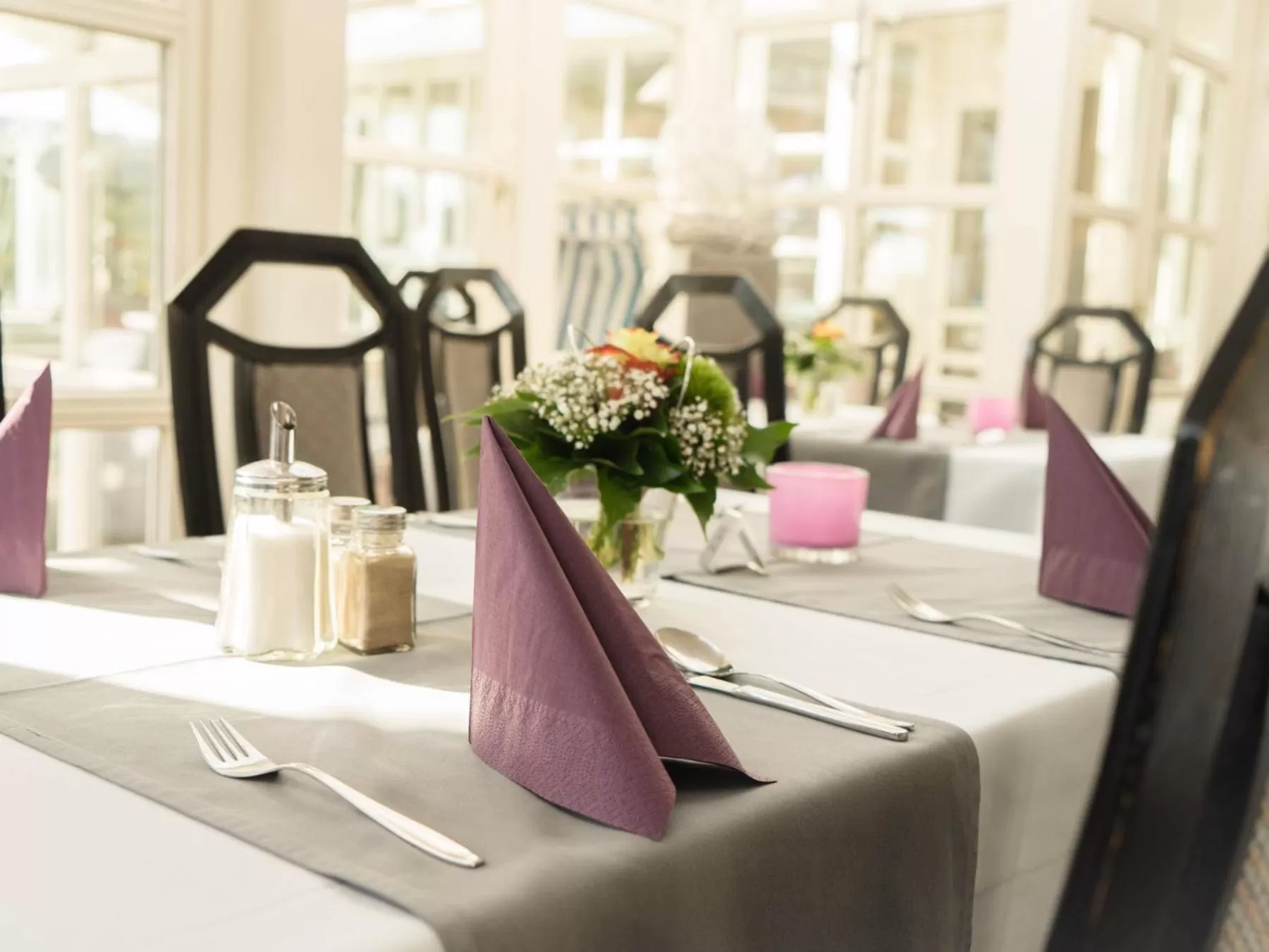 Restaurant/Places to Eat in Hennedamm Hotel