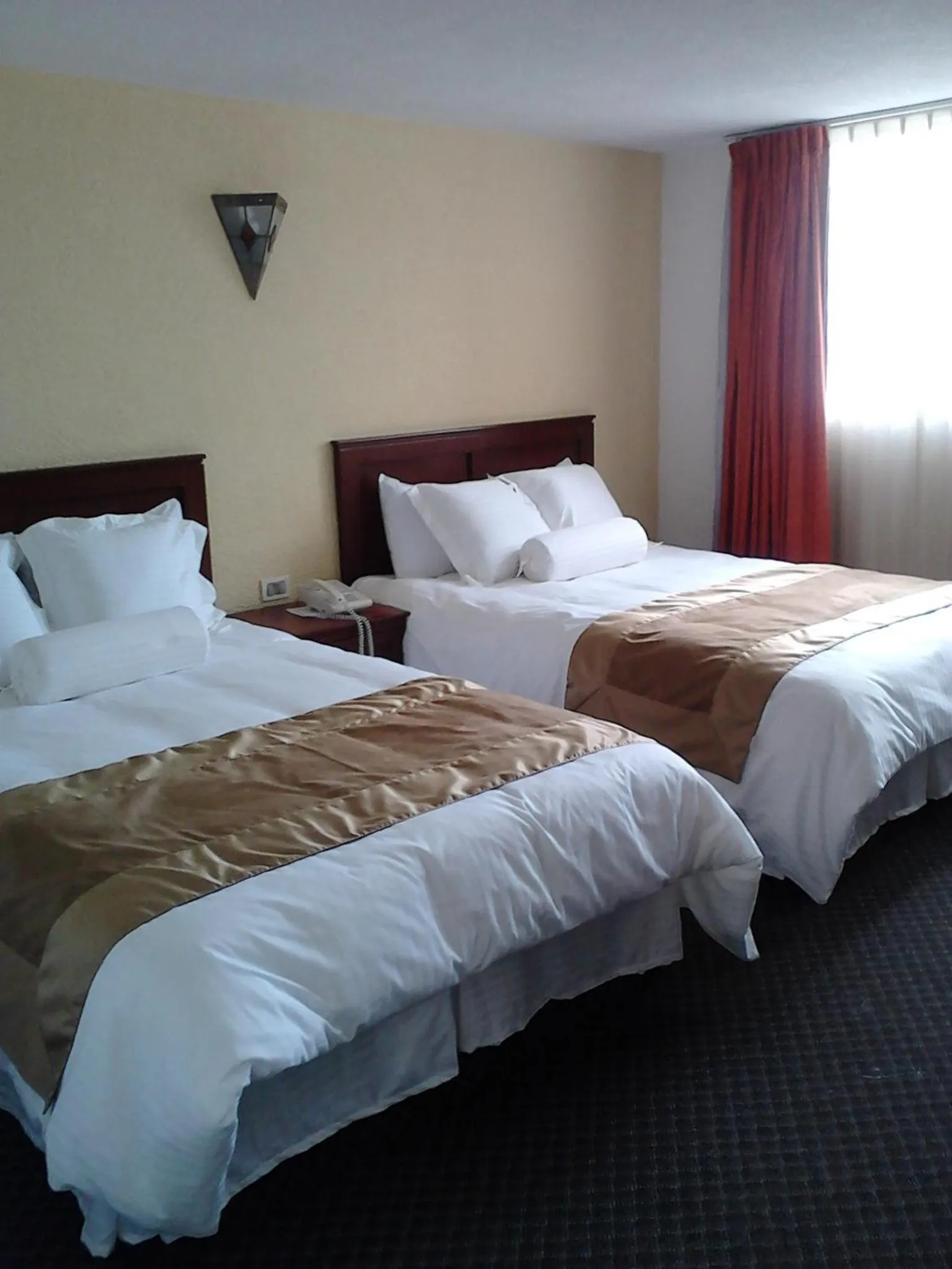 Bedroom, Bed in Howard Johnson by Wyndham Morelia Calle Real