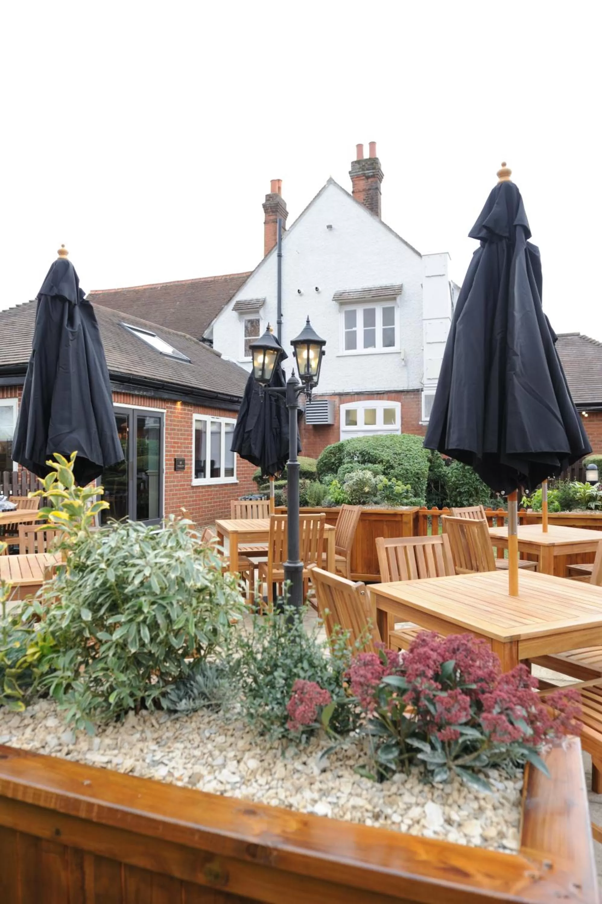 Garden in White Hart by Chef & Brewer Collection