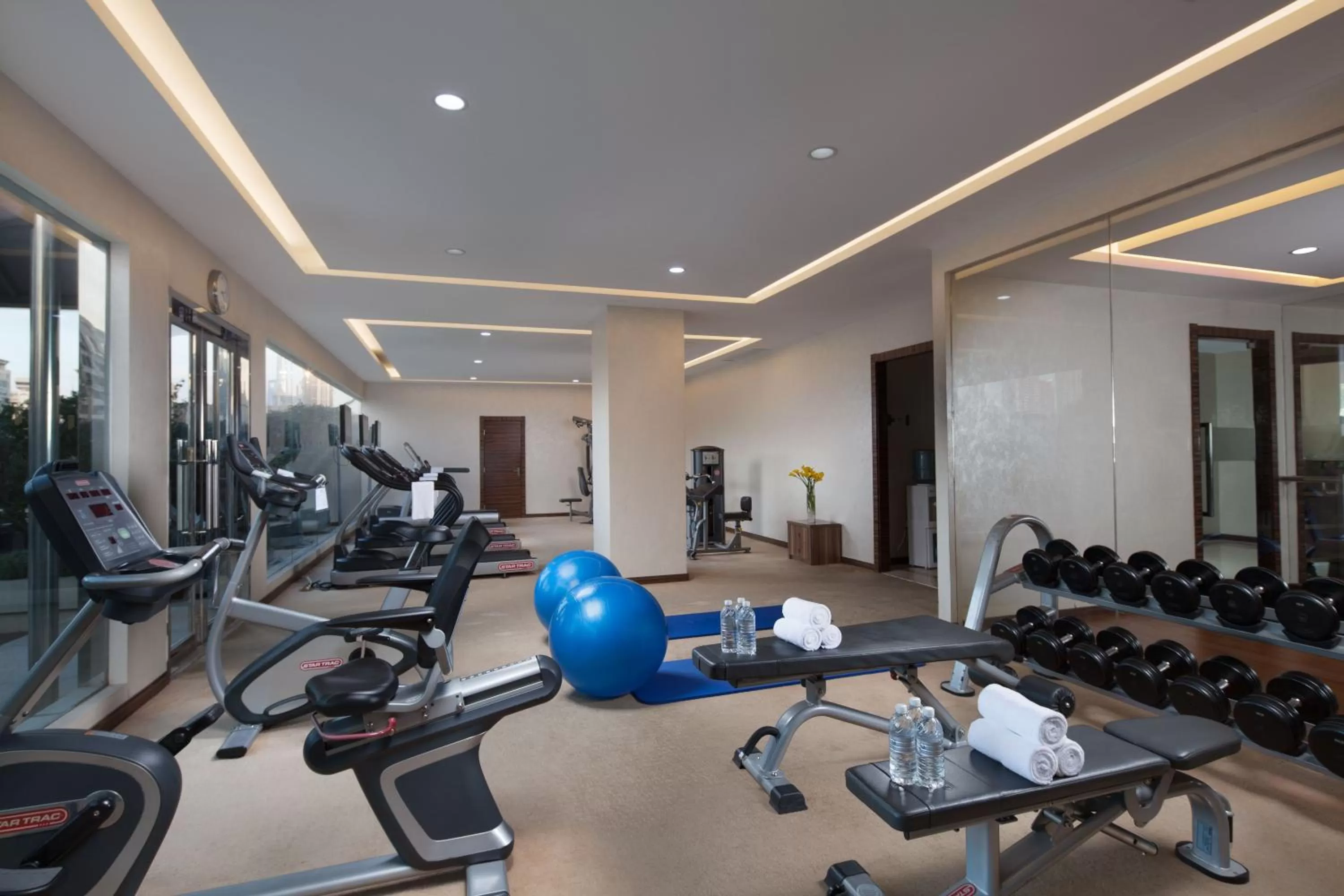 Fitness centre/facilities in Jin Jiang Tower
