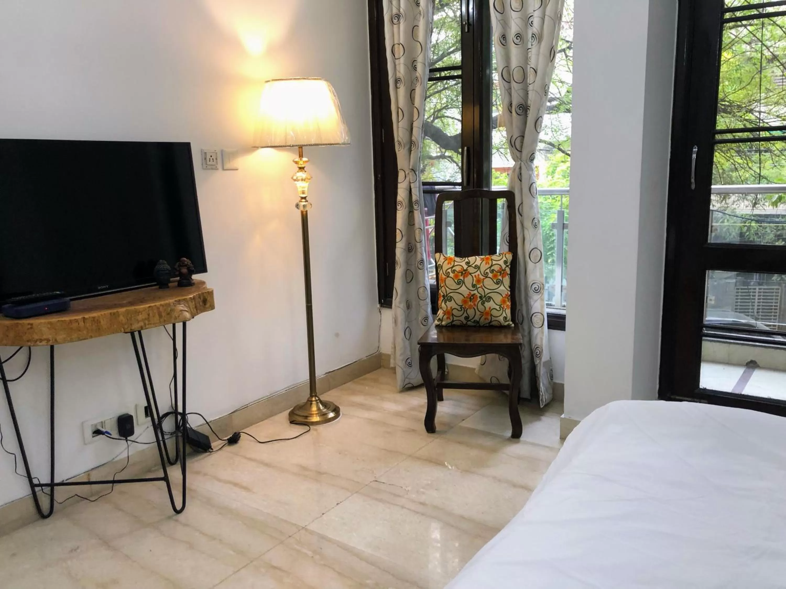 TV and multimedia, Bed in Avatar Living @Safdarjung Enclave