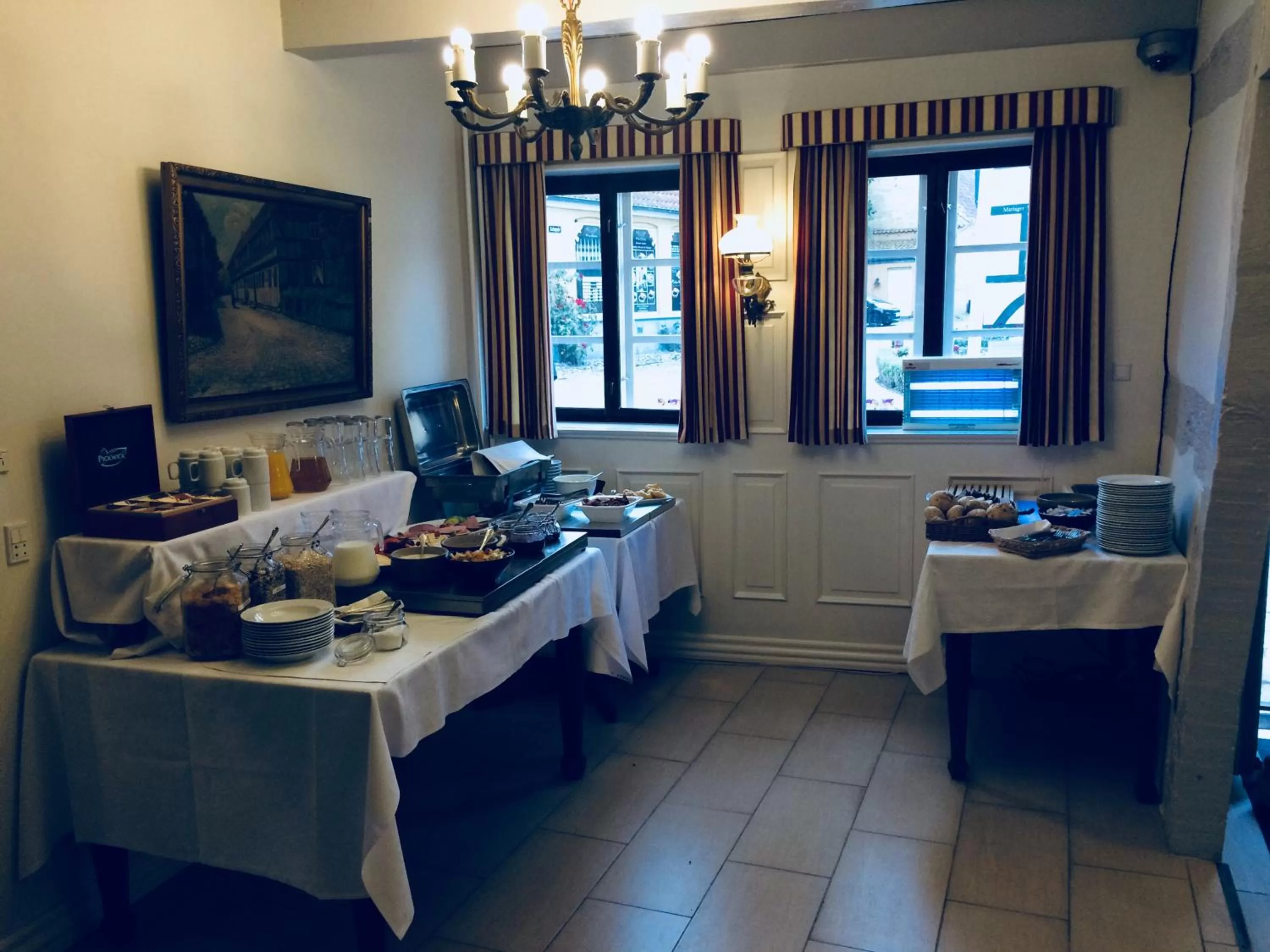 Food and drinks in Hotel Postgaarden i Mariager