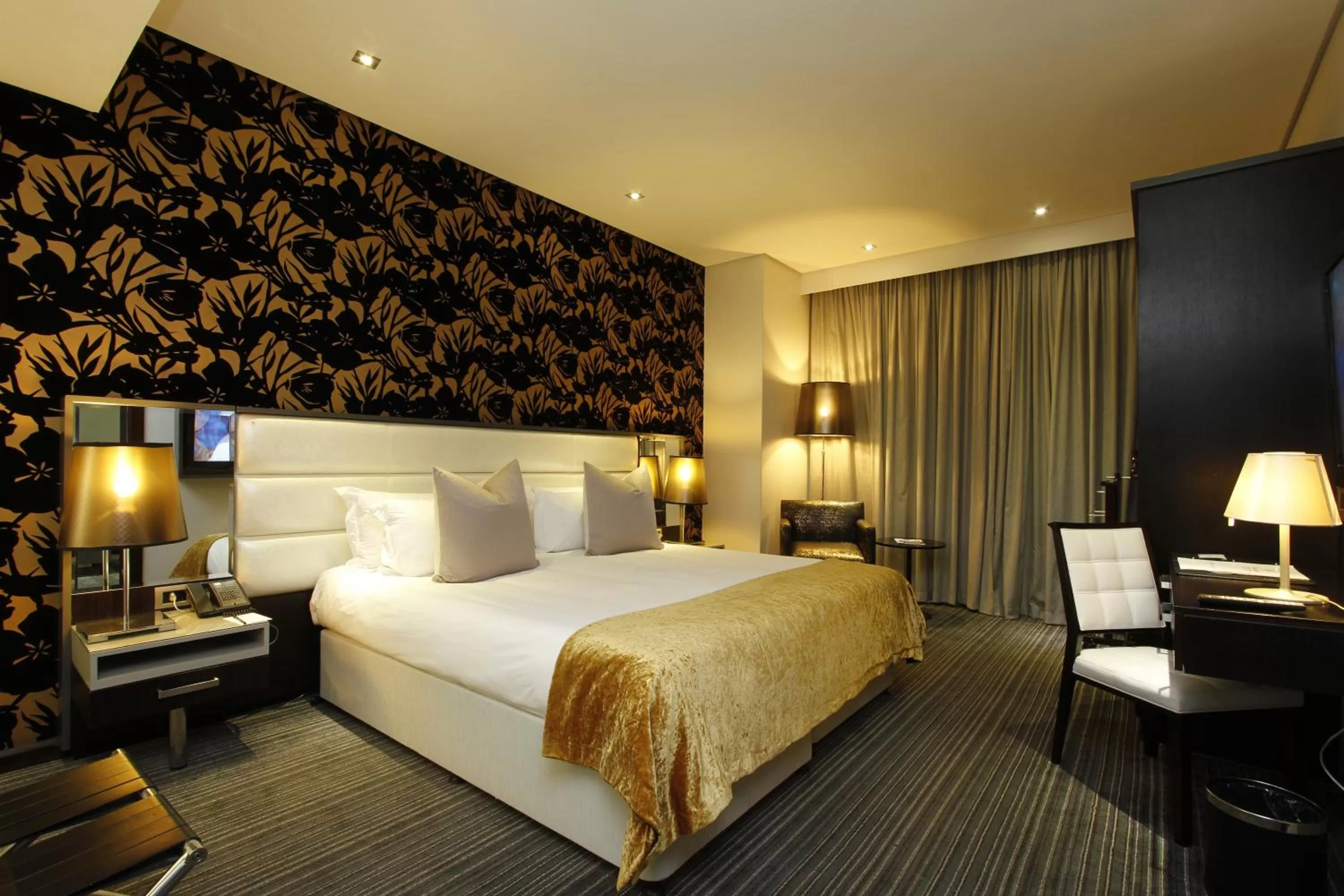 Bed in Coastlands Umhlanga Hotel and Convention Centre