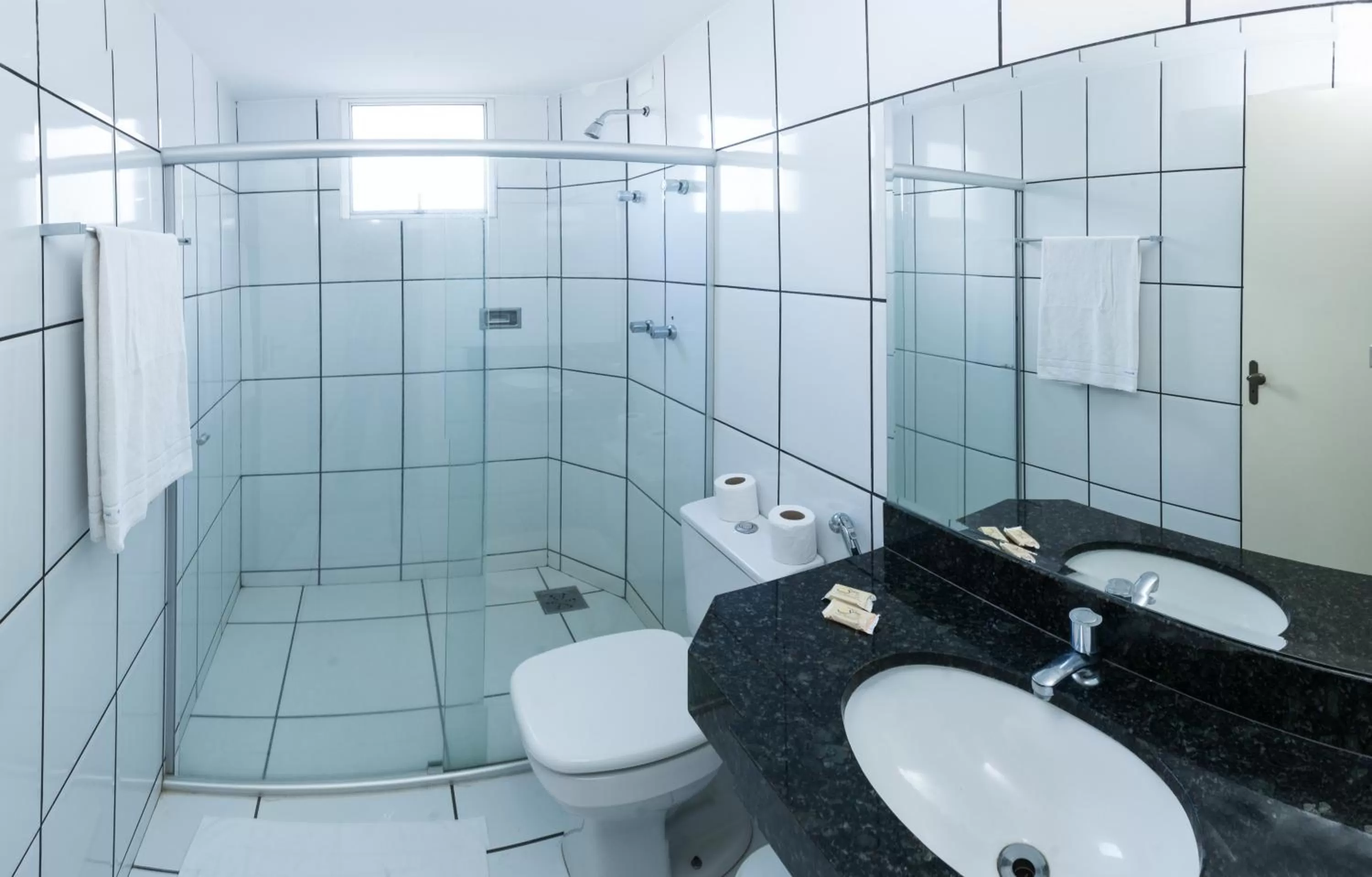 Bathroom in Rametta Hotel