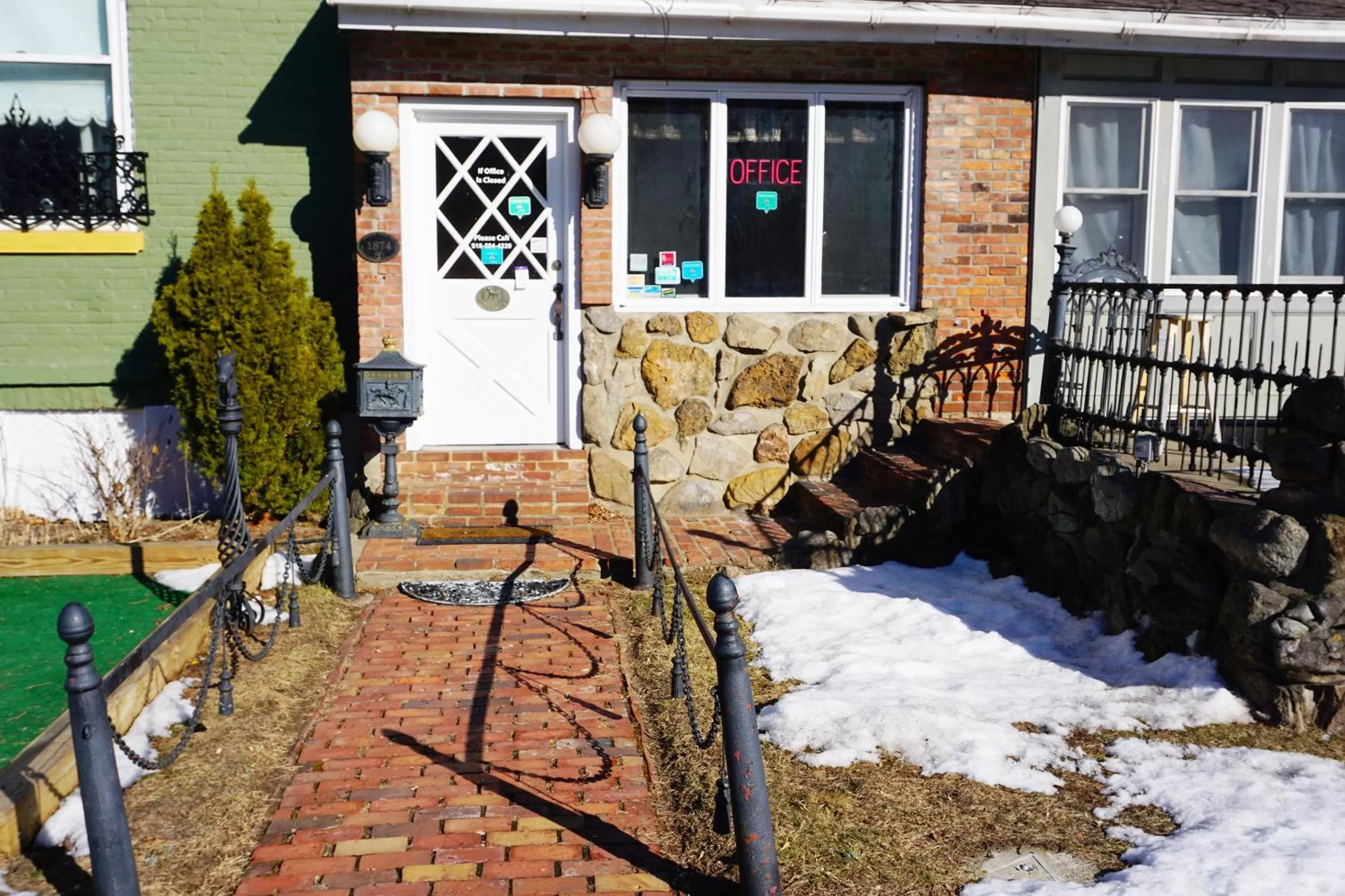 Patio in Stay Saratoga