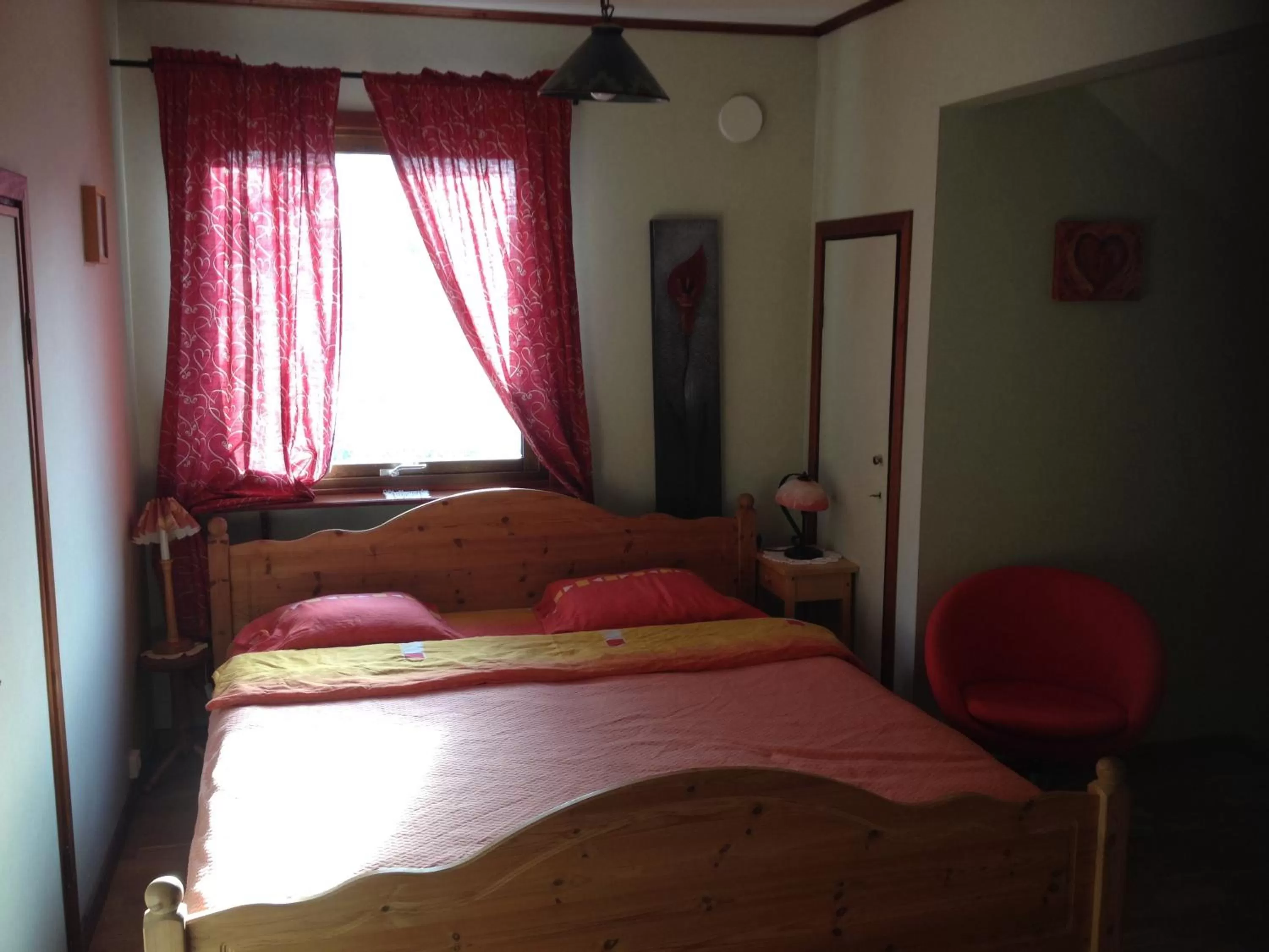 Bed in Stop at The Cross