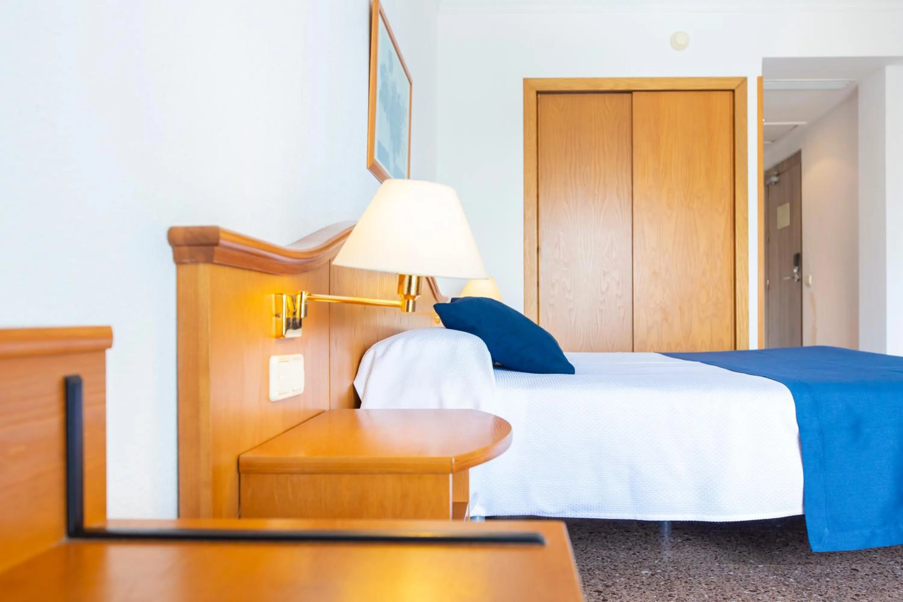 Photo of the whole room, Bed in Hotel Ramblamar