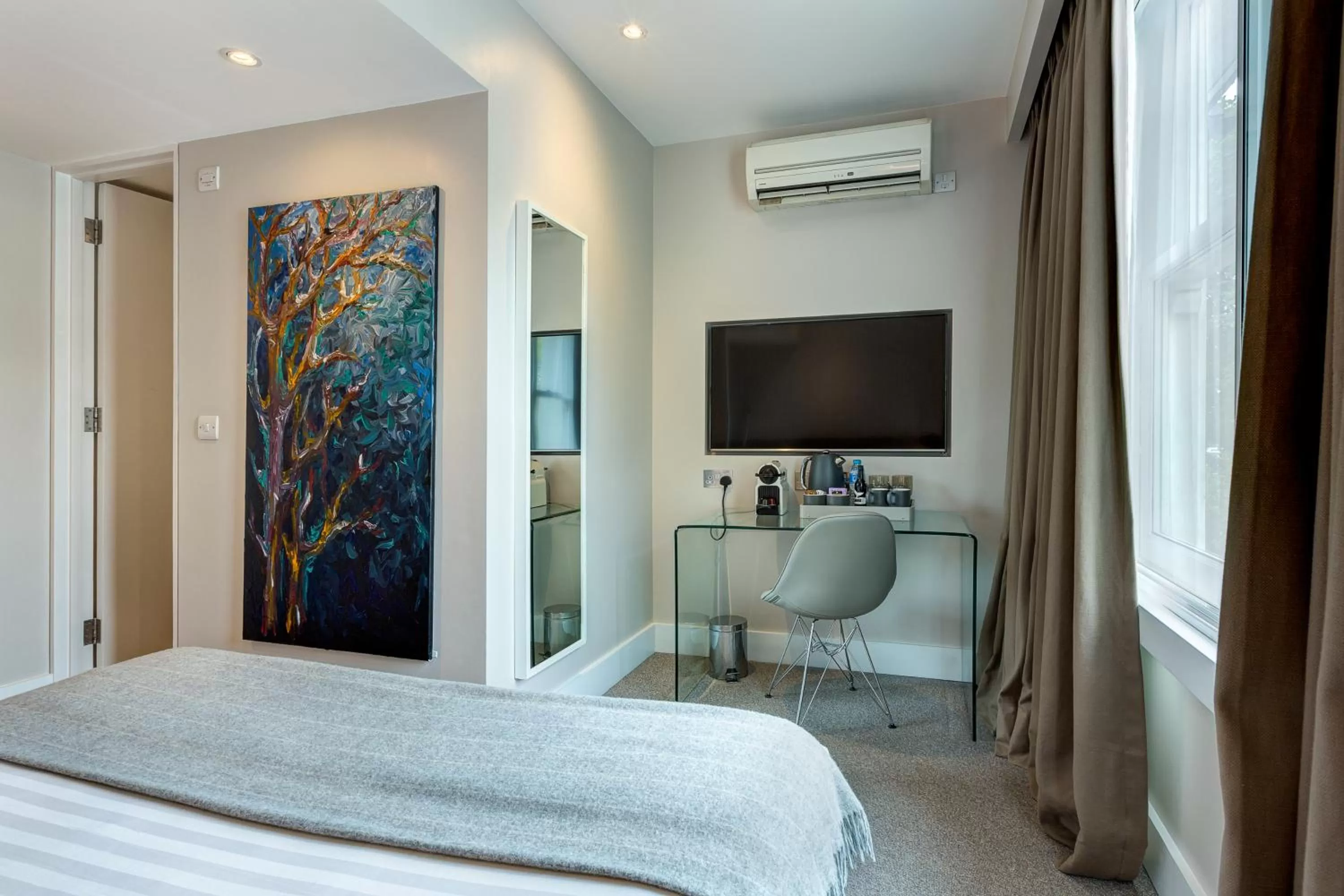 Decorative detail, Bed in Hotel 55