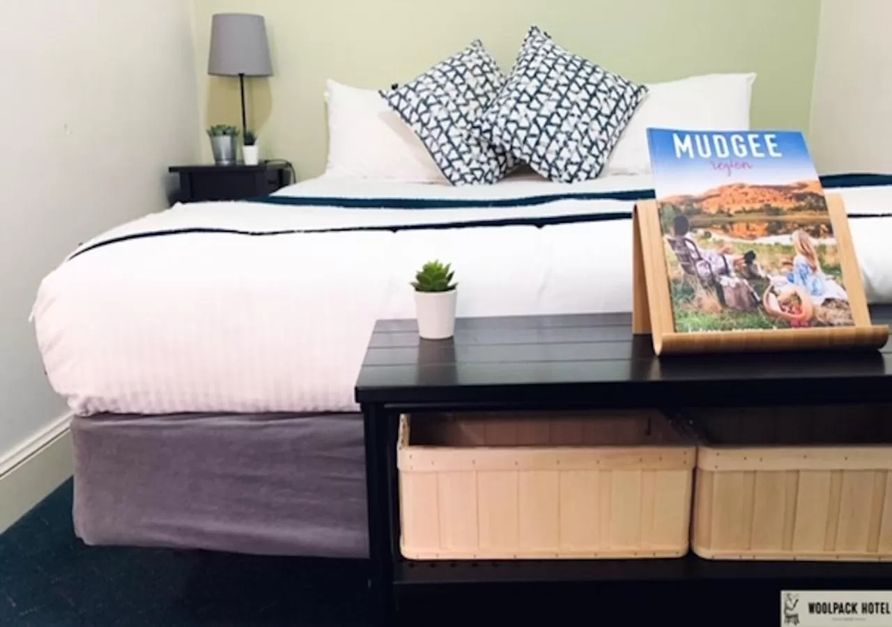 Quadruple Room with Bathroom in The Woolpack Hotel