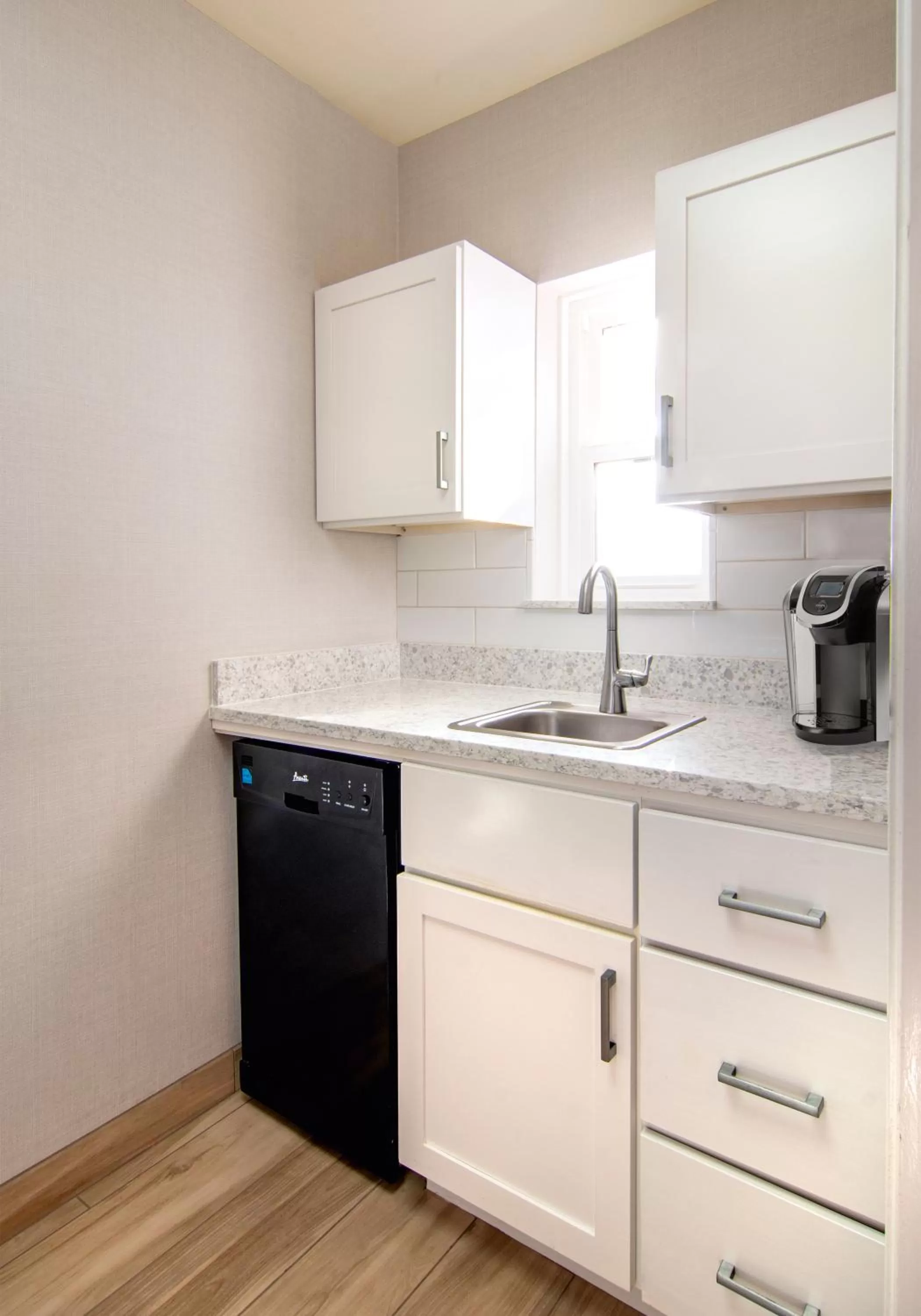 Kitchen or kitchenette in Hallmark Resort - Newport