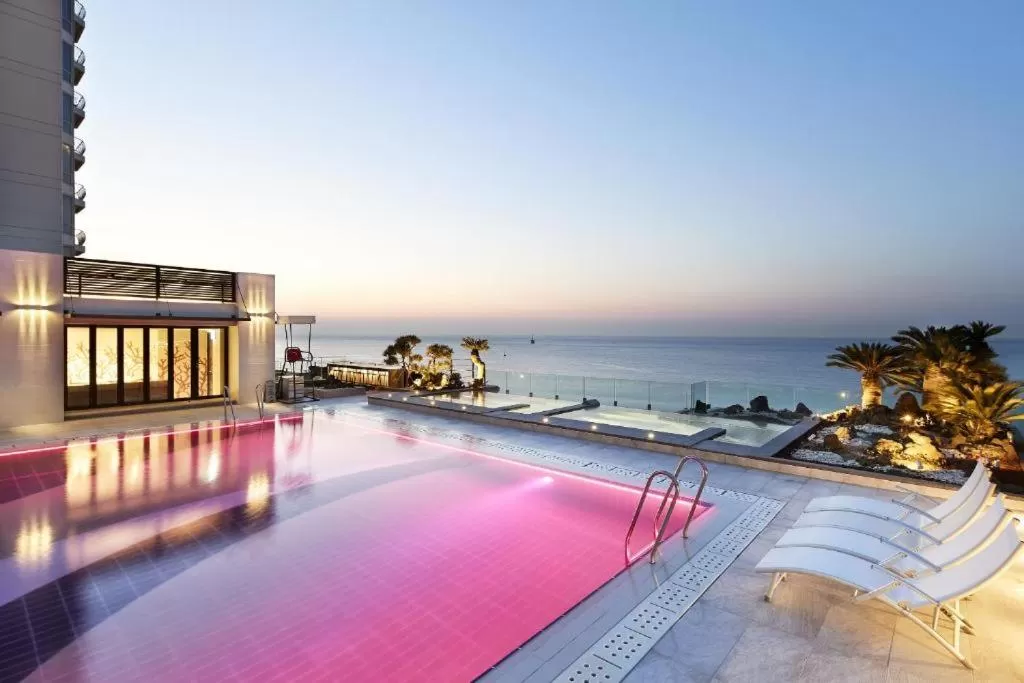Paradise Hotel Busan