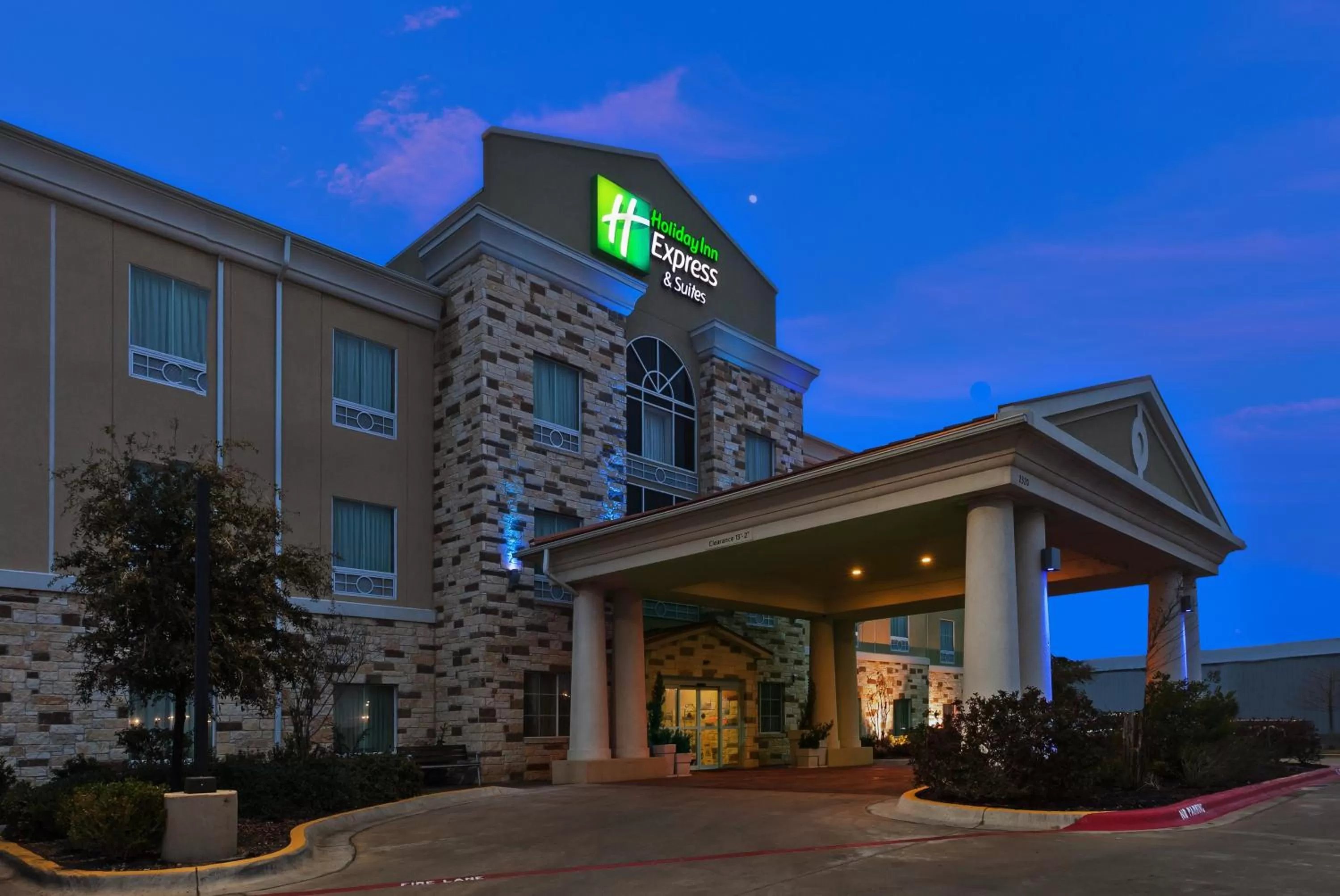 Property building in Holiday Inn Express & Suites Brady by IHG