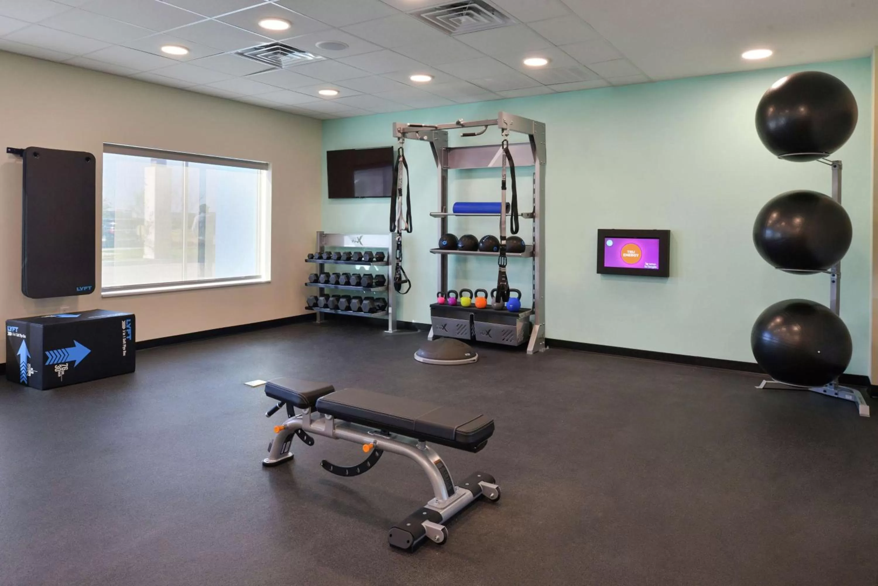 Fitness centre/facilities in Tru By Hilton Coppell DFW Airport North