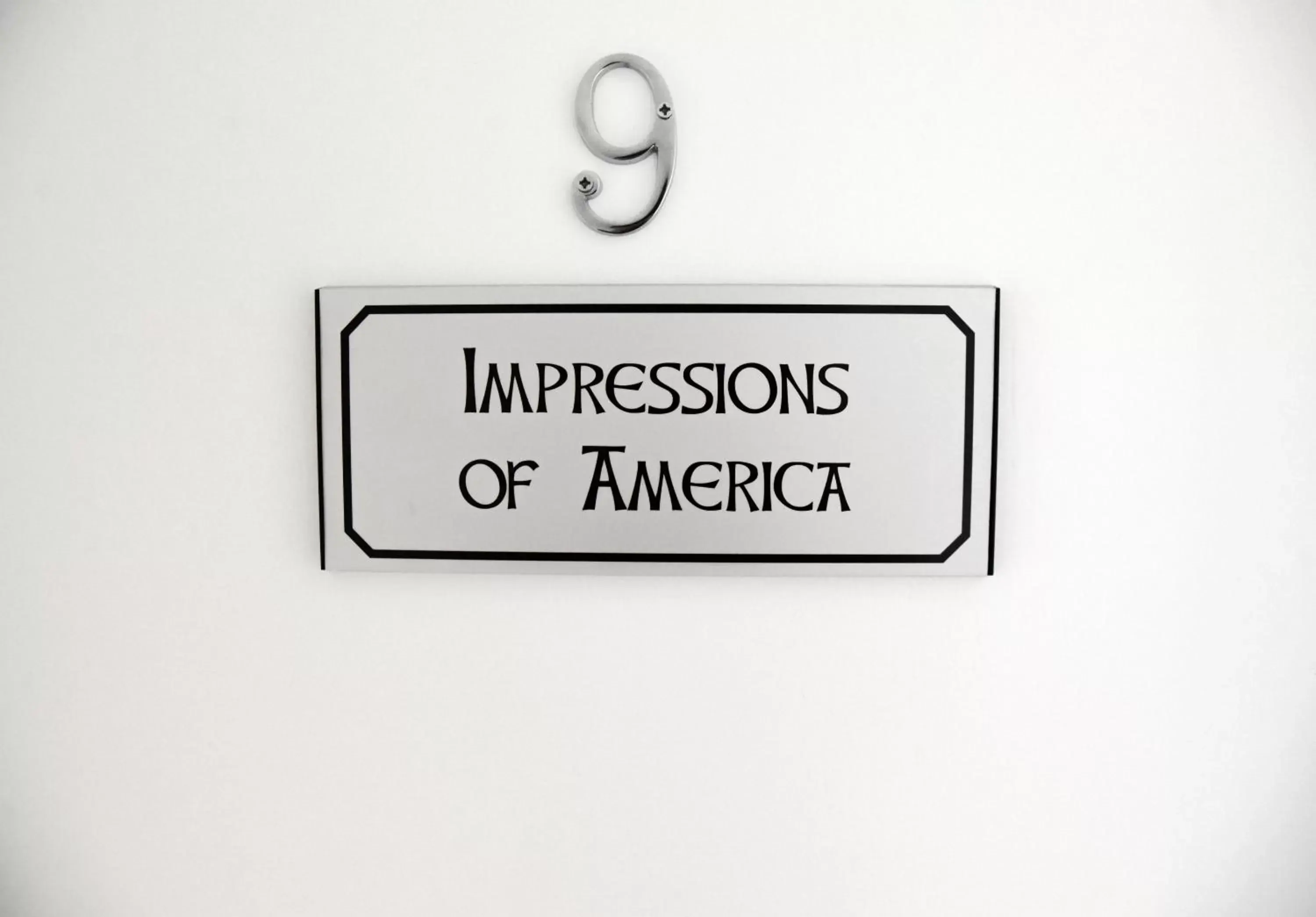 Standard Twin Room with Sea View in The Strand Hotel former Home of Oscar Wilde & Caffe Vergnano 1882 Standard Twin Room with Sea View in The Strand Hotel former Home of Oscar Wilde & Caffe Vergnano 1882