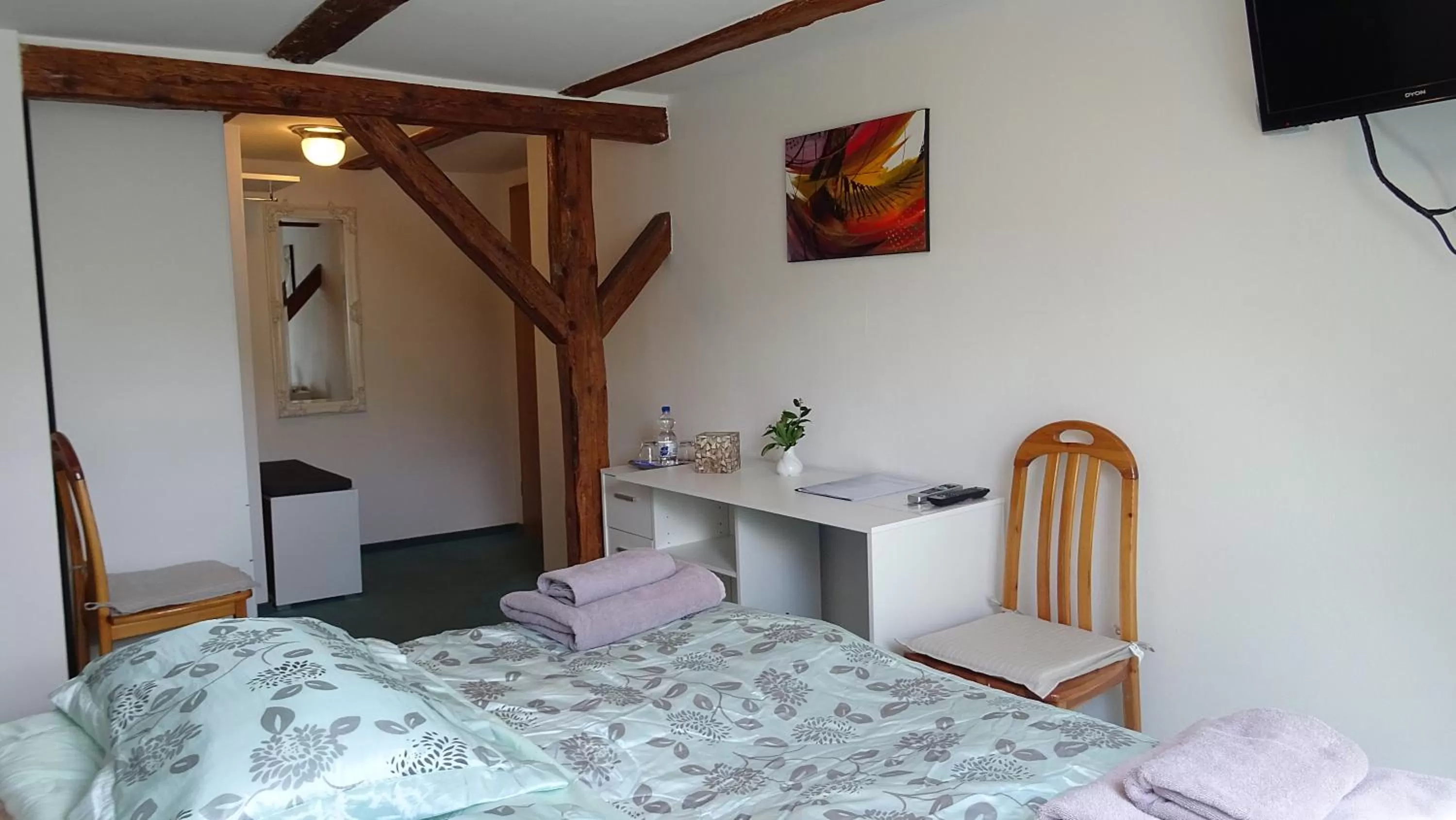 Bed in Alb Hotel Schalksburg