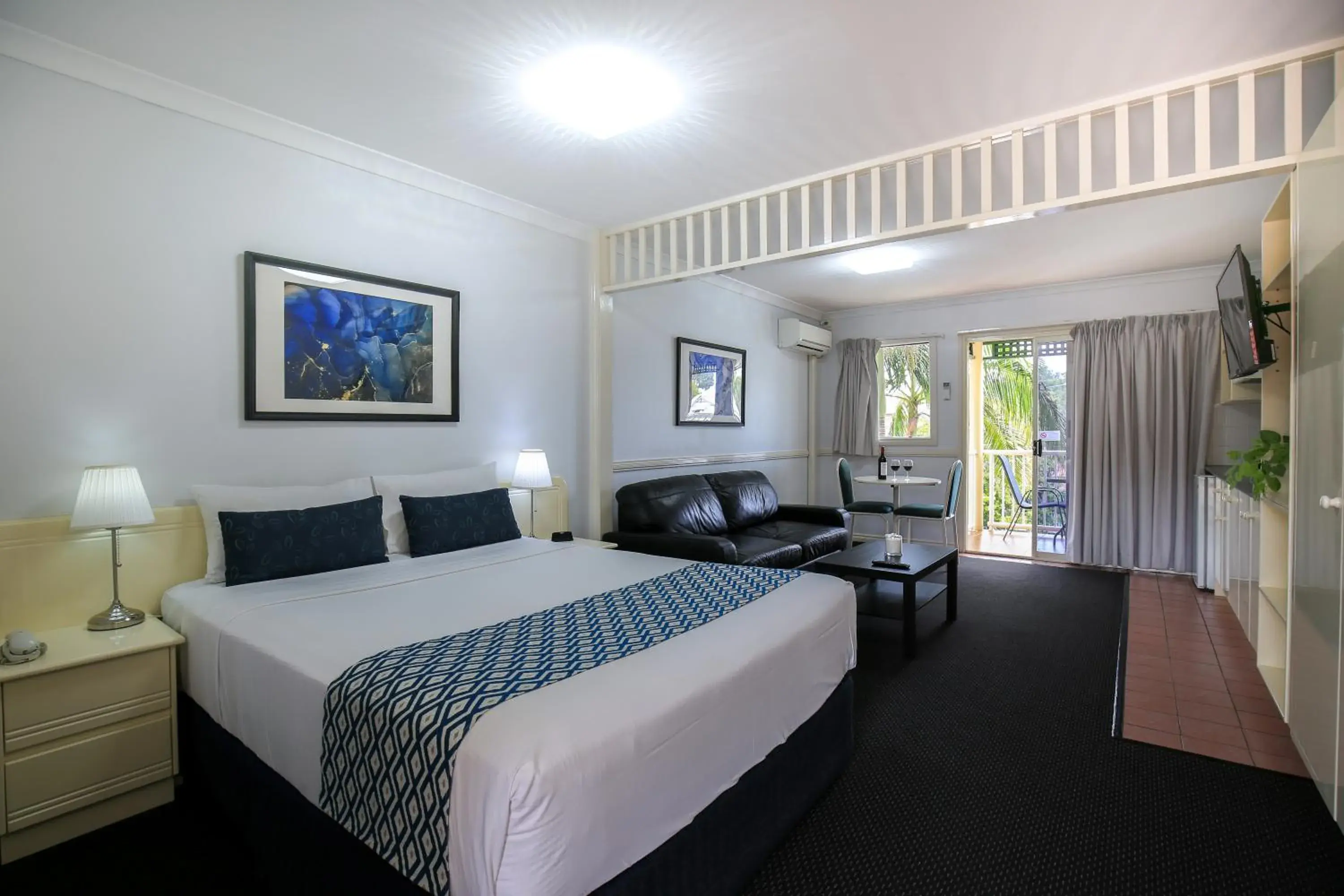 Studio Apartment in Toowong Central Motel Apartments Studio Apartment in Toowong Central Motel Apartments