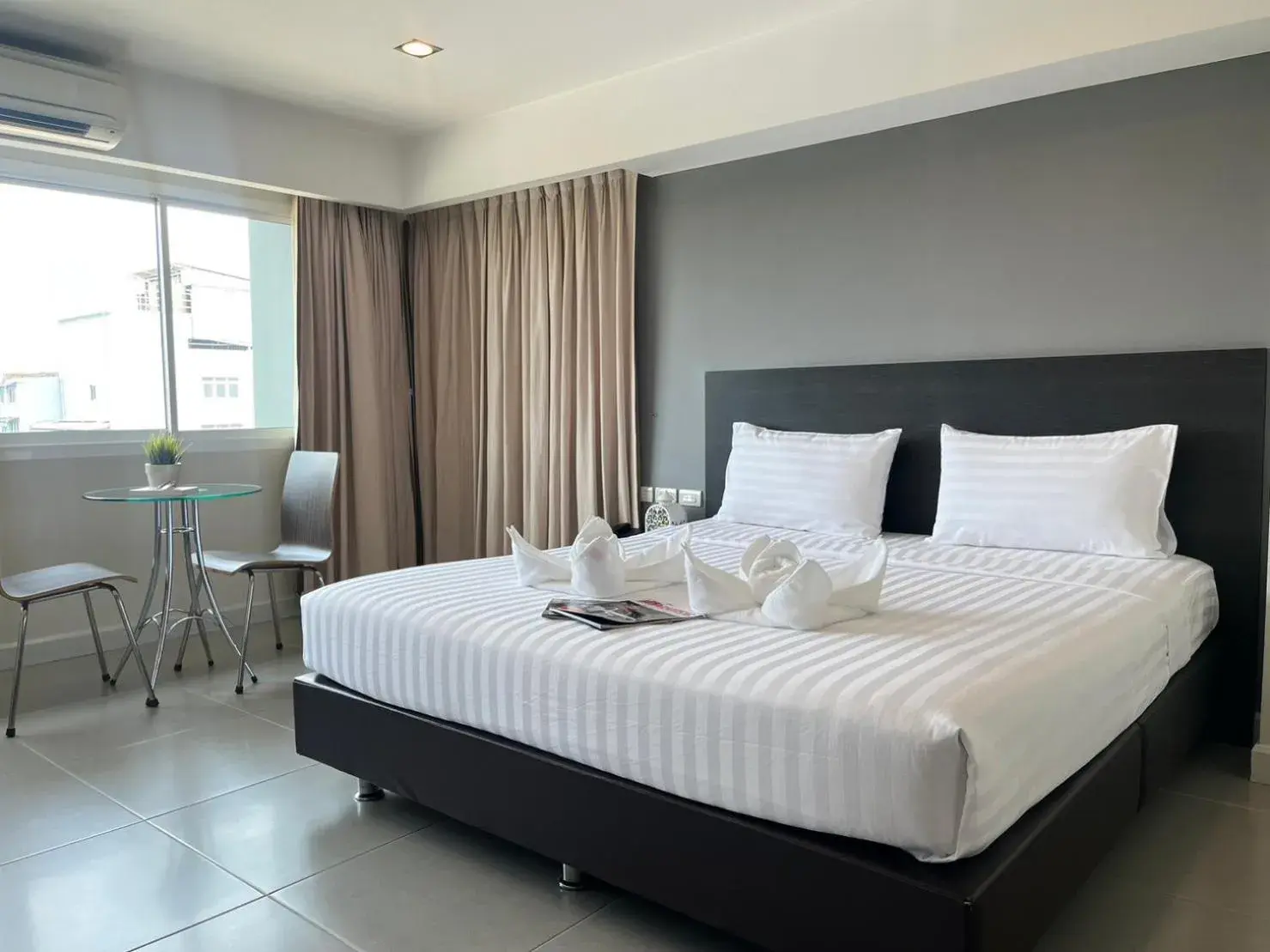 Premier Double Room in 14 Living Premier Double Room in 14 Living