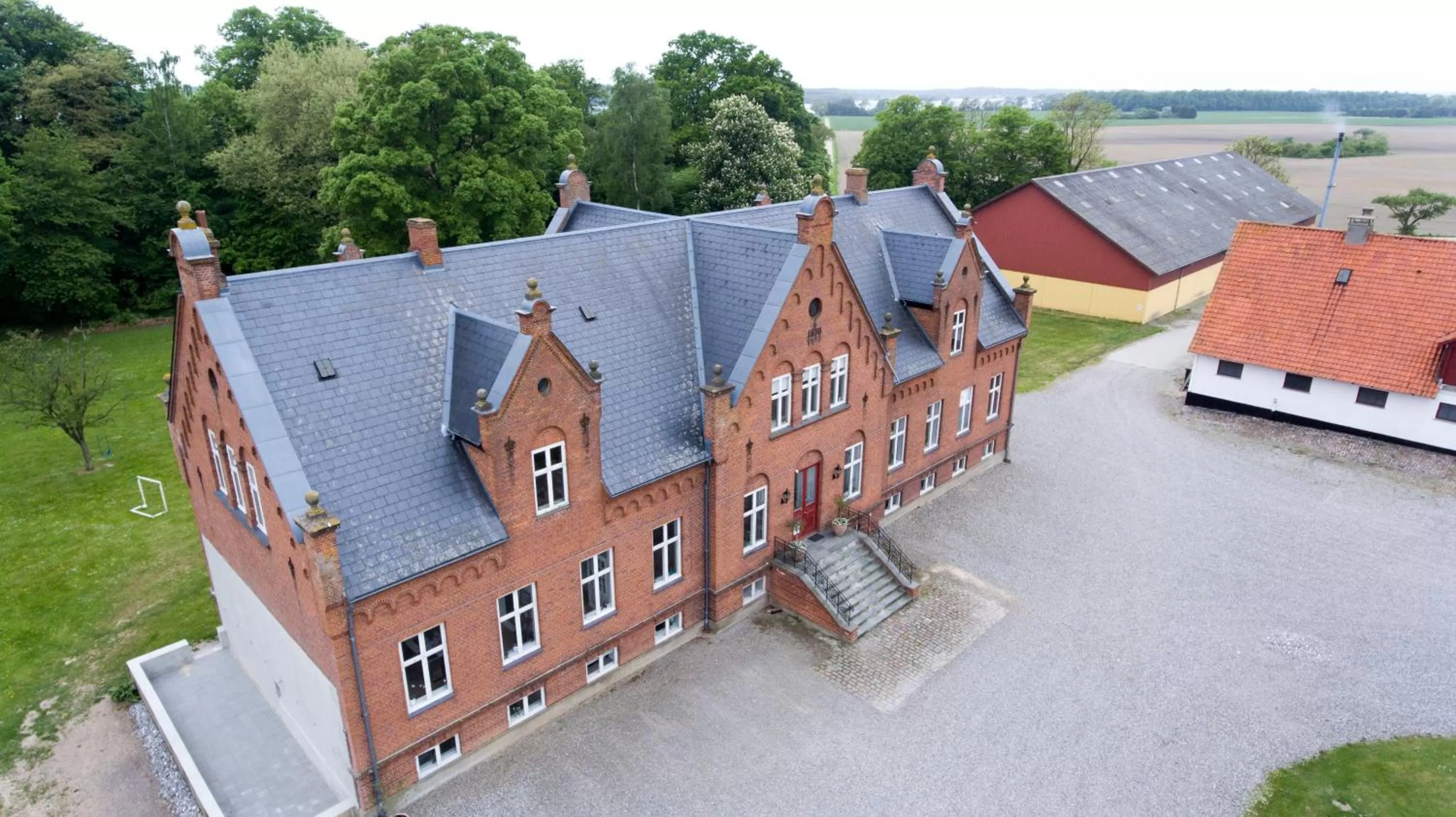 Facade/entrance, Bird's-eye View in Ny Kirstineberg Gods Bed & Breakfast