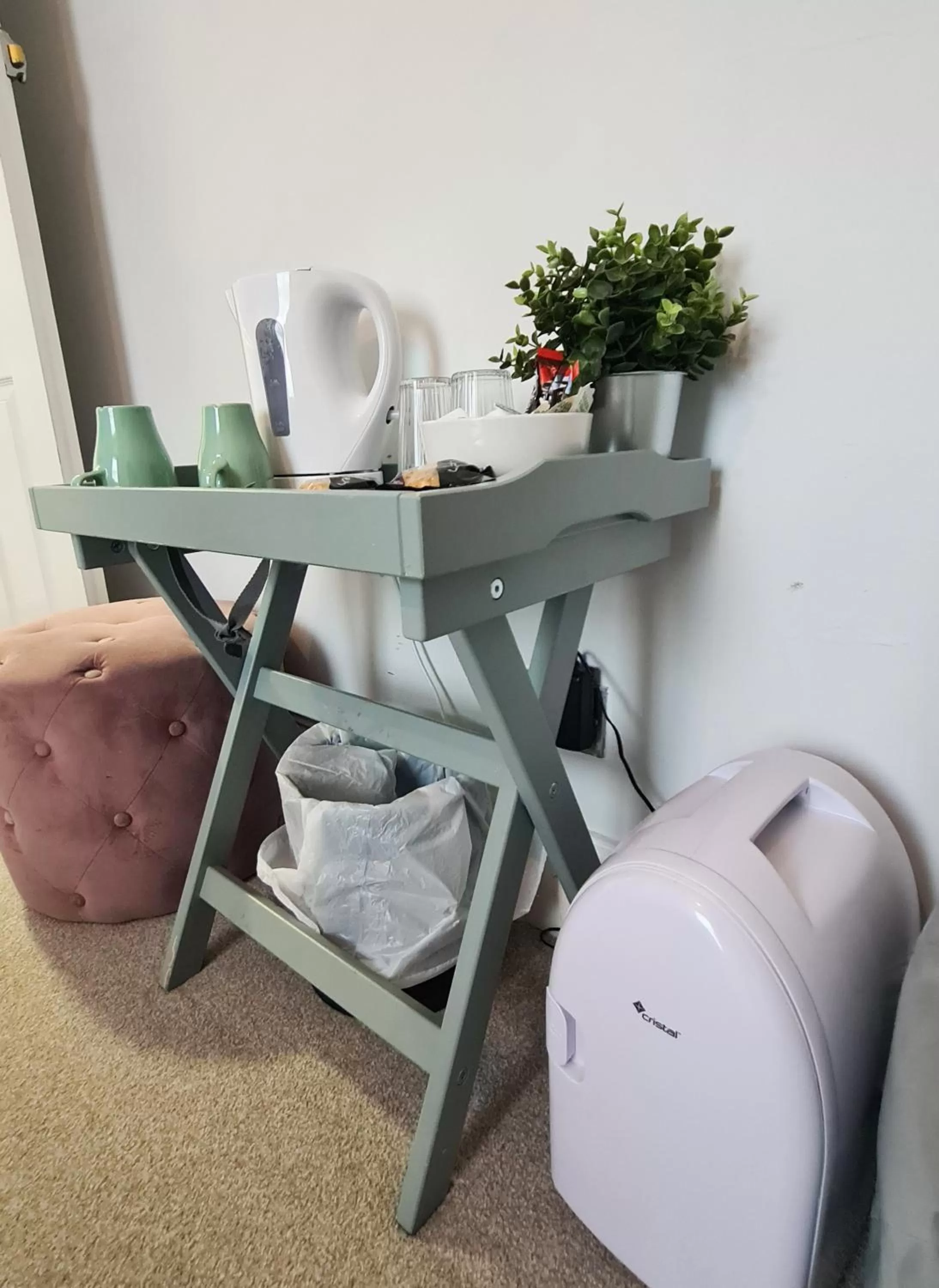 Food and drinks in The Albert Hotel