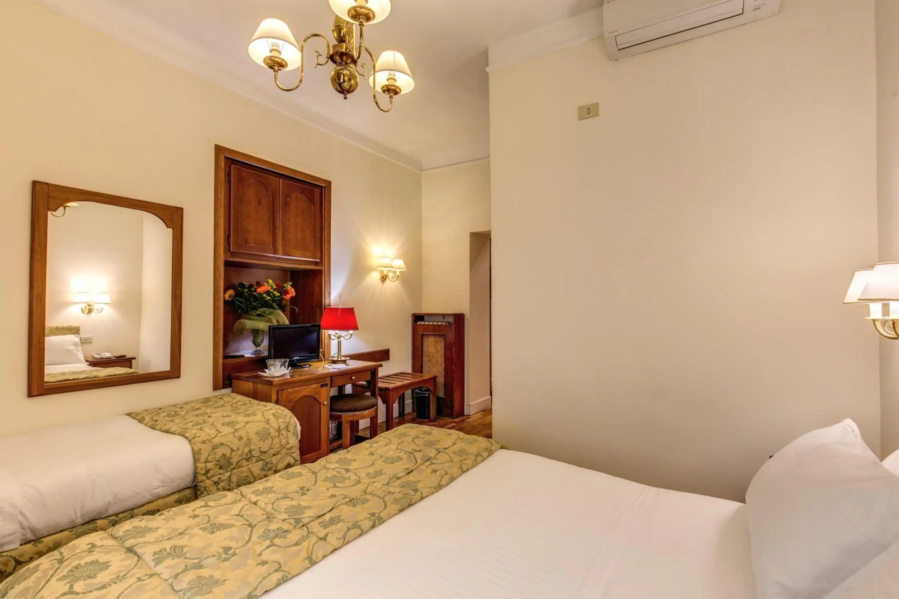 Bed in Hotel Cortina