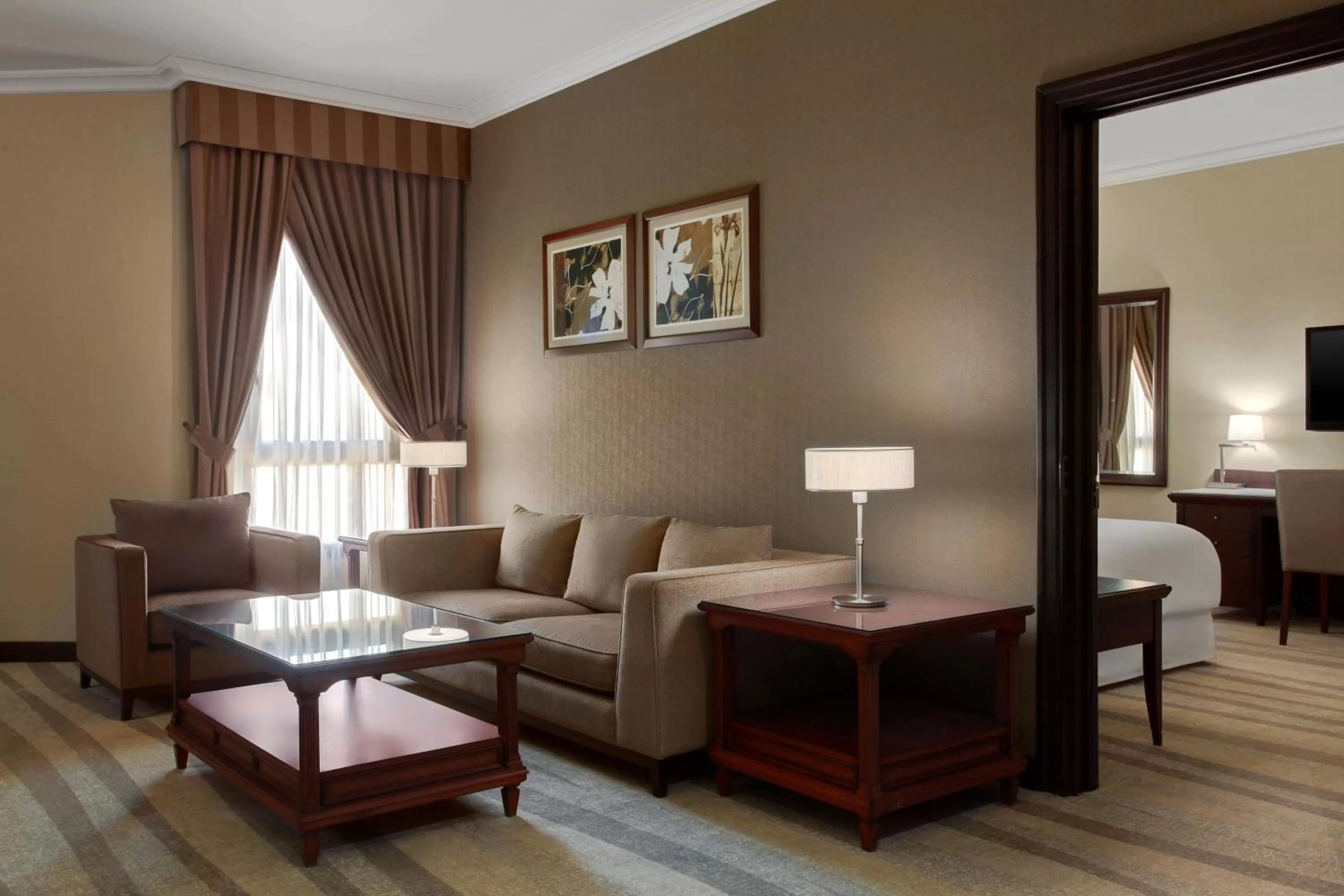 Living room, Seating Area in Sheraton Riyadh Hotel & Towers