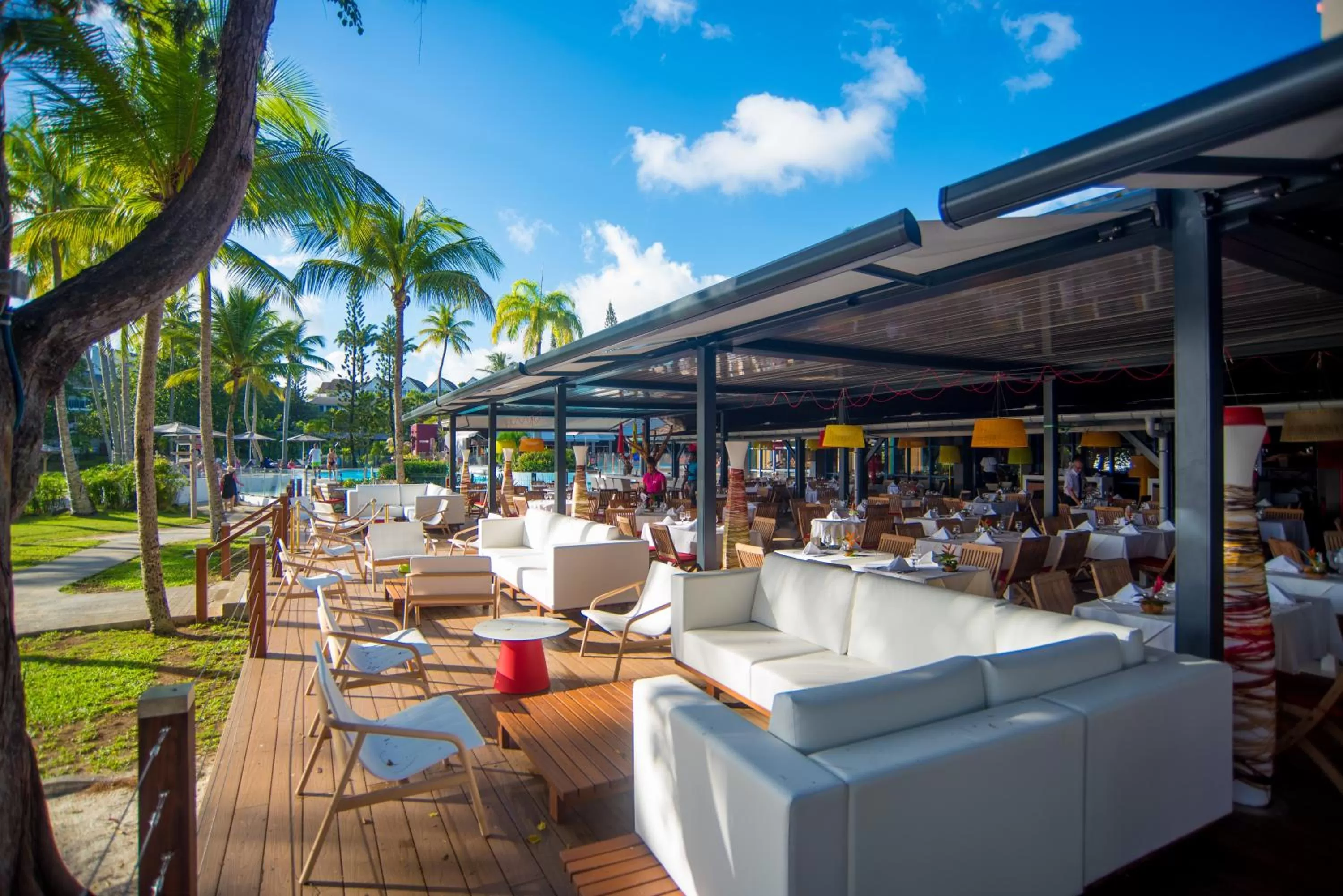 Restaurant/places to eat in Mahogany Hotel Residence & Spa