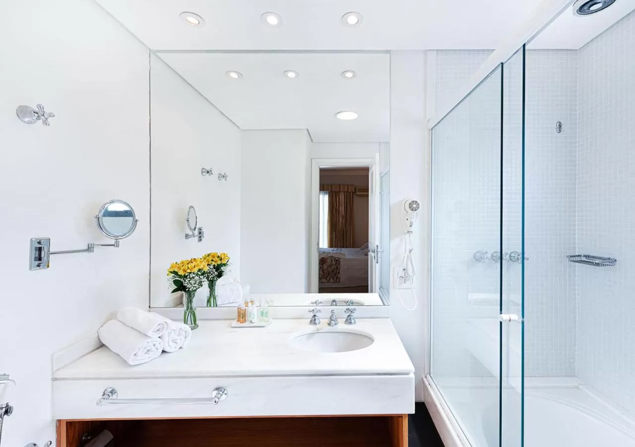 Bathroom in Hotel Nacional Inn Cambuí Campinas Residence