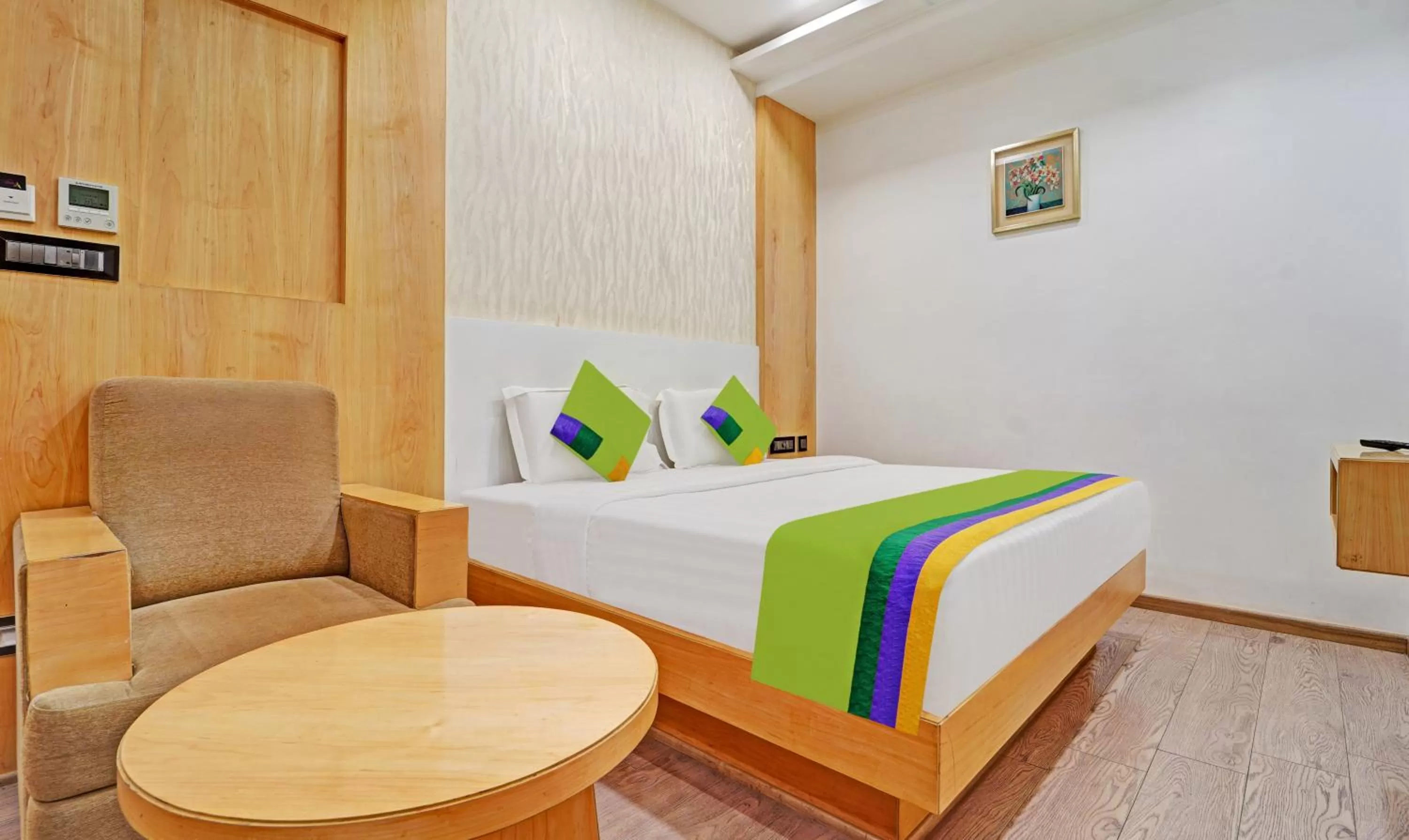 Bedroom, Bed in Treebo Vinayak Inn, 600 Mts From Coimbatore Railway Station