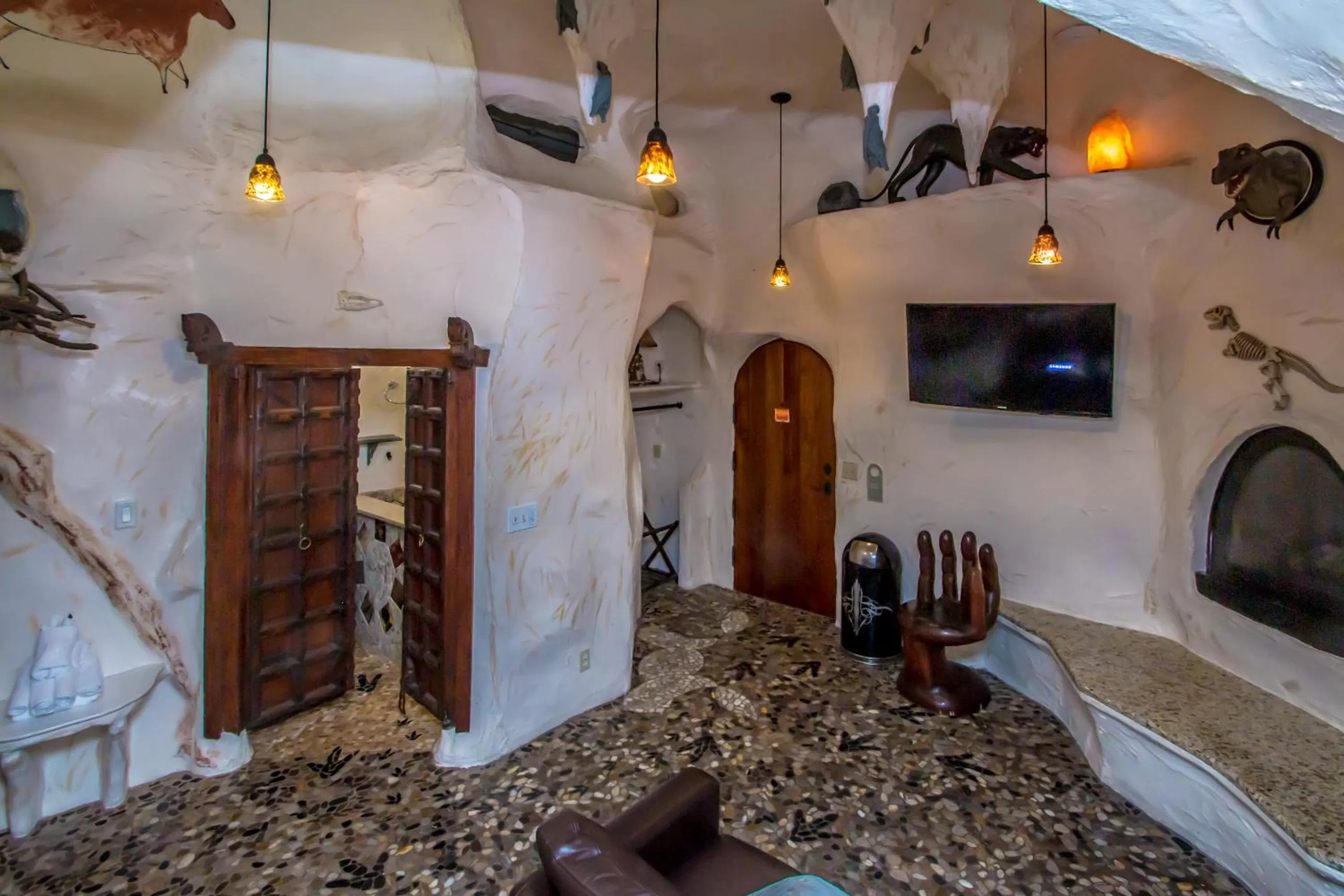 TV and multimedia in Adventure Suites