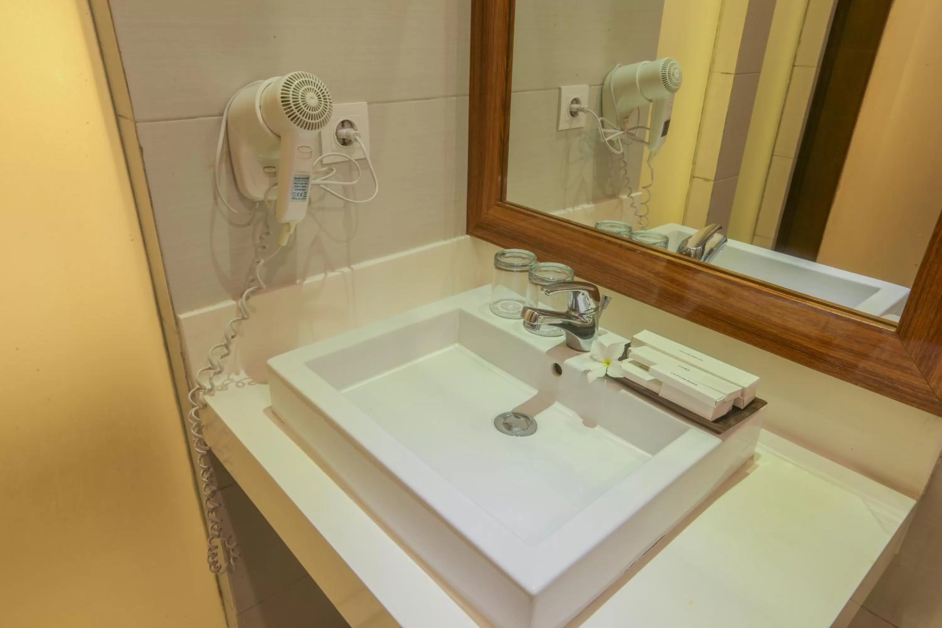 Toilet in Argya Santi Resort