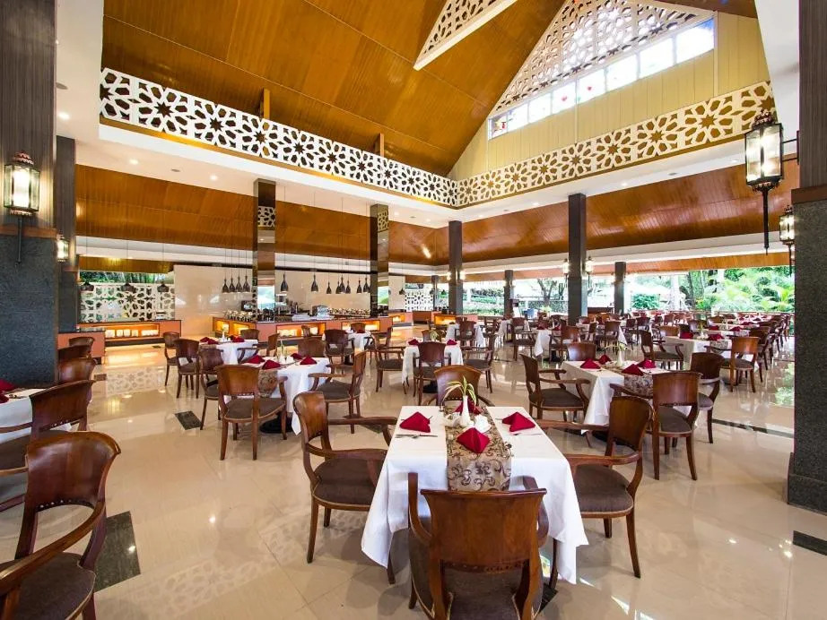 Dining area in Puri Asri Hotel & Resort