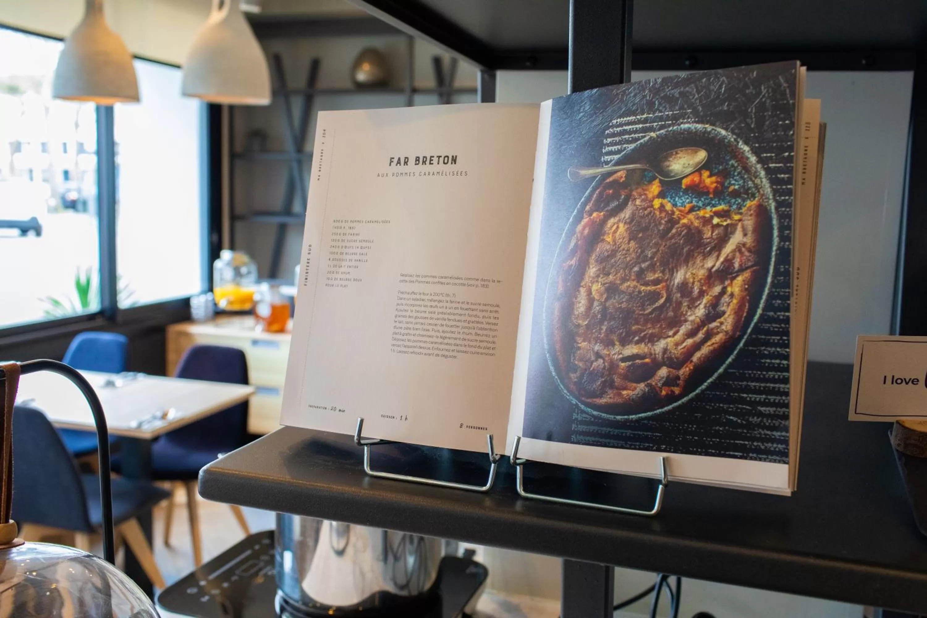 Breakfast in Mercure Lorient Centre