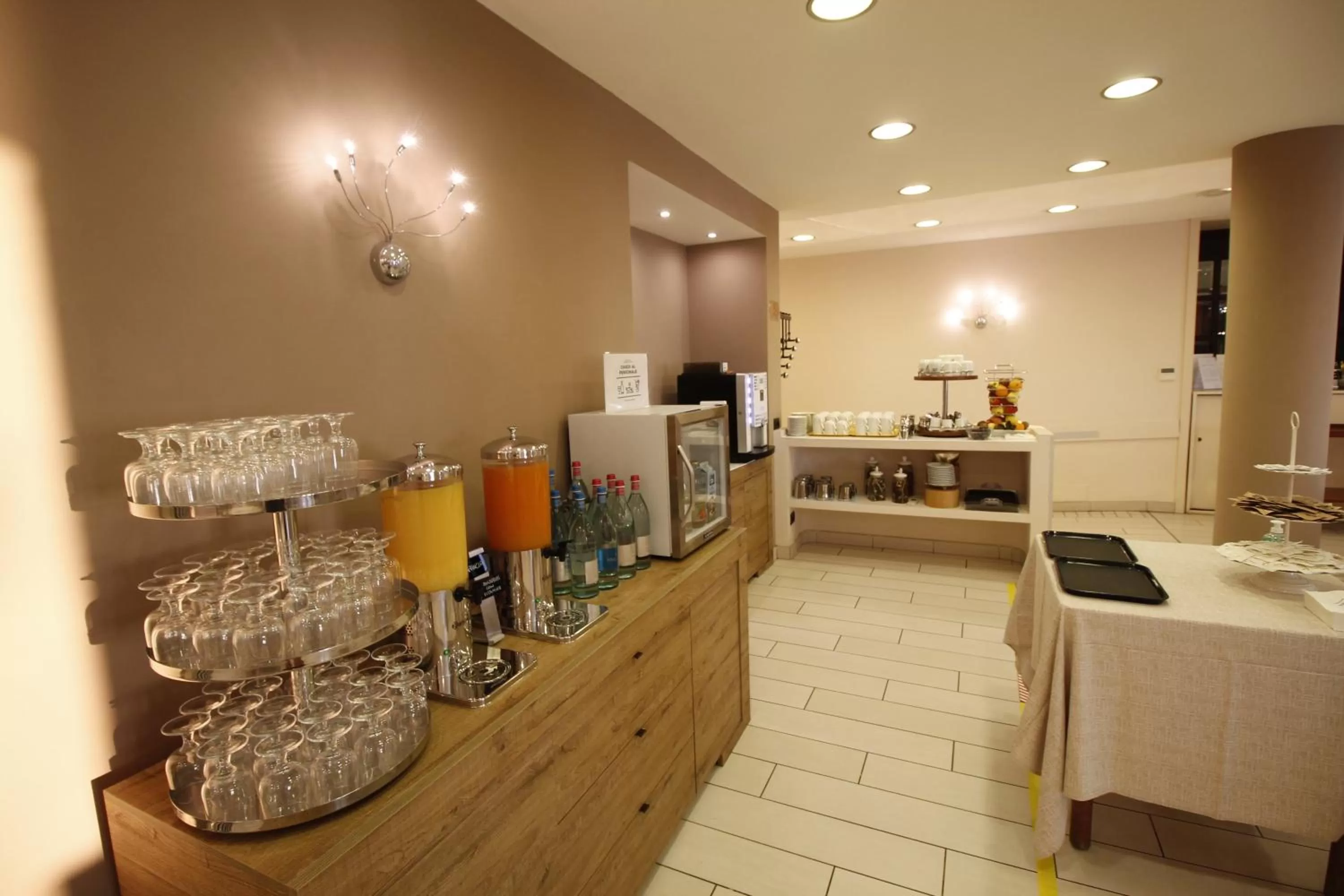 Food and drinks in Hotel Europa