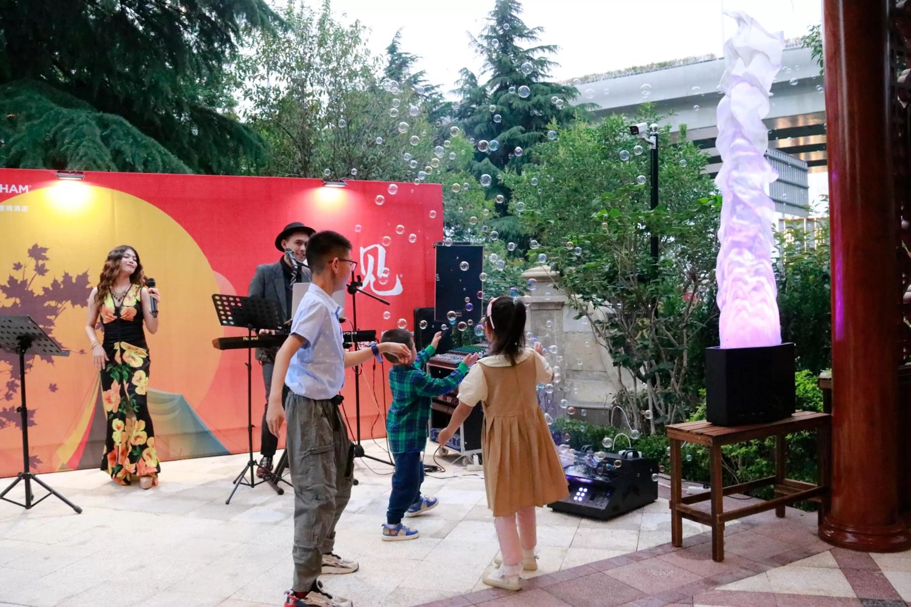 Garden view in Wyndham Qingdao l Free Fixed-Time Shuttle Service Between Hotel and Airport & North Railway Station l Outdoor Children's Amusement Park l 1-Hour Play Snooker or Table Tennis