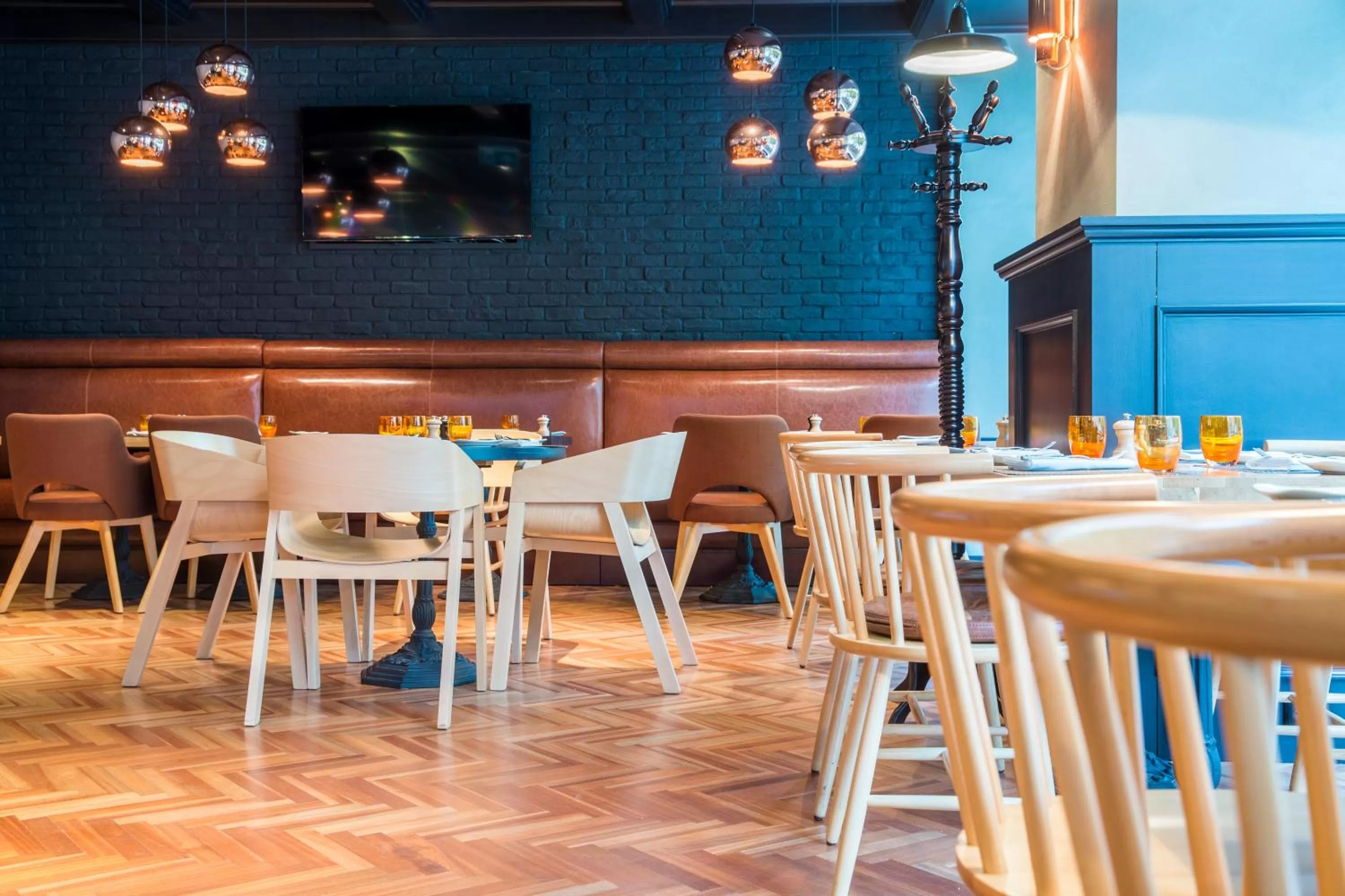 Restaurant/places to eat in Park Inn by Radisson Bucharest Hotel & Residence