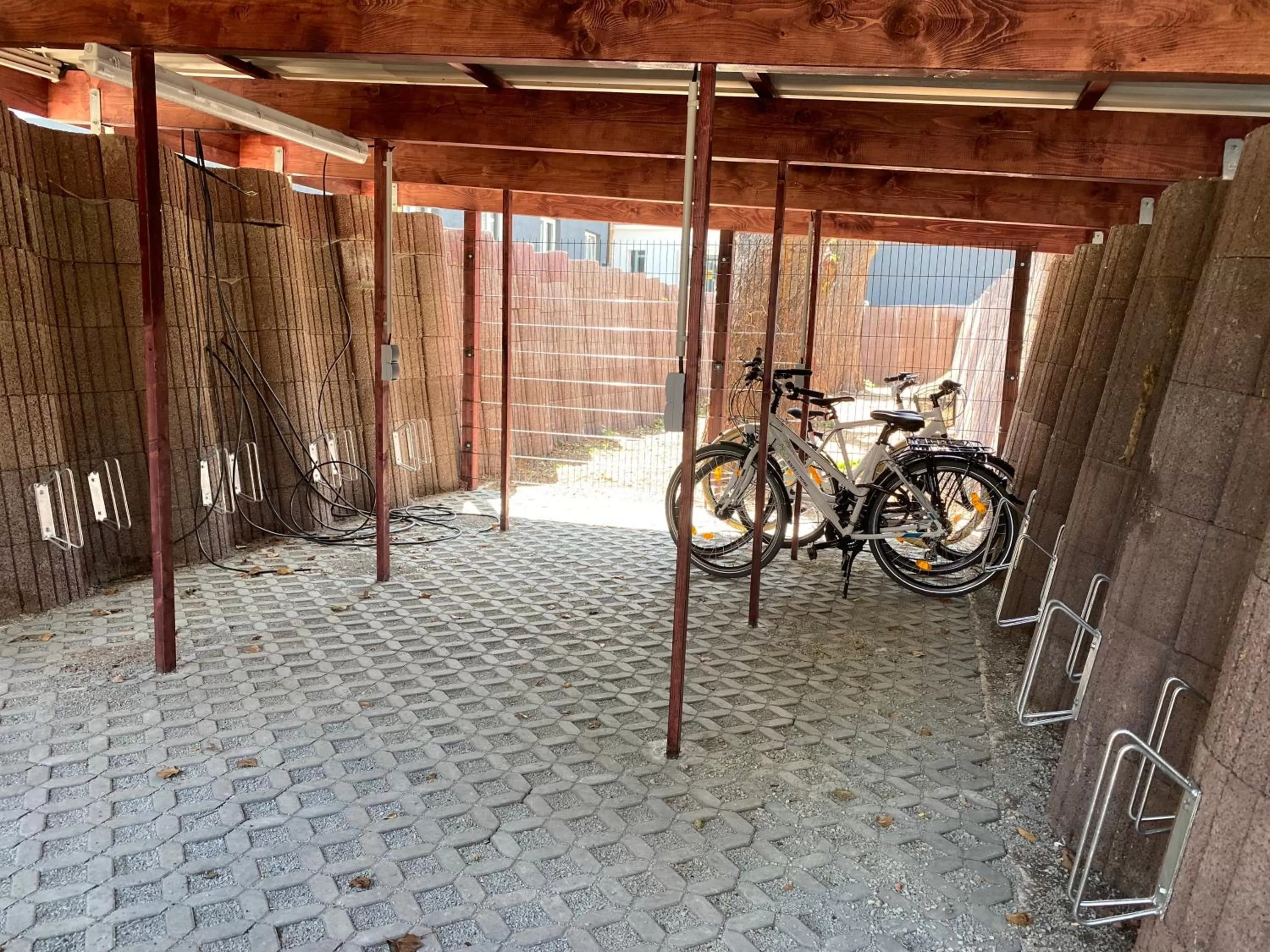 Cycling in SL'otel im Parforcehaus