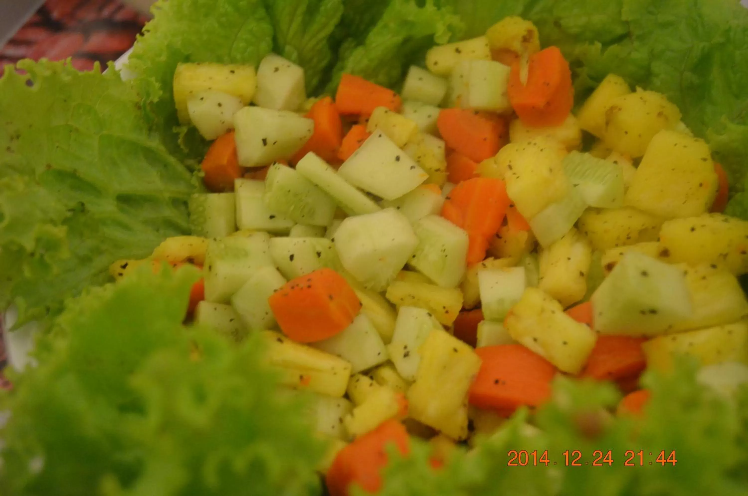 Dinner, Food in Little Paradise Tourist Guest House and Holiday Home