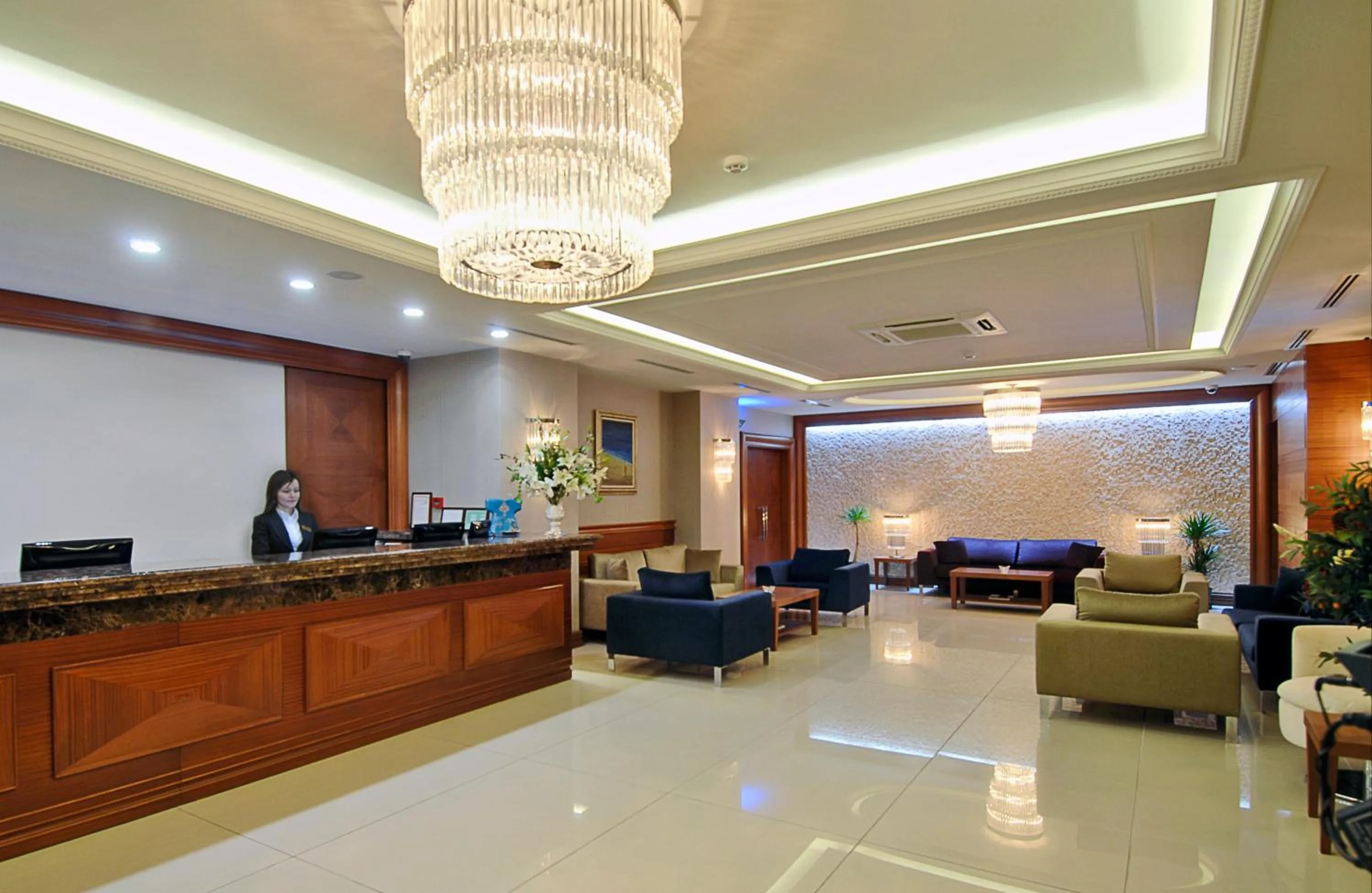 Staff in Tugcu Hotel Select