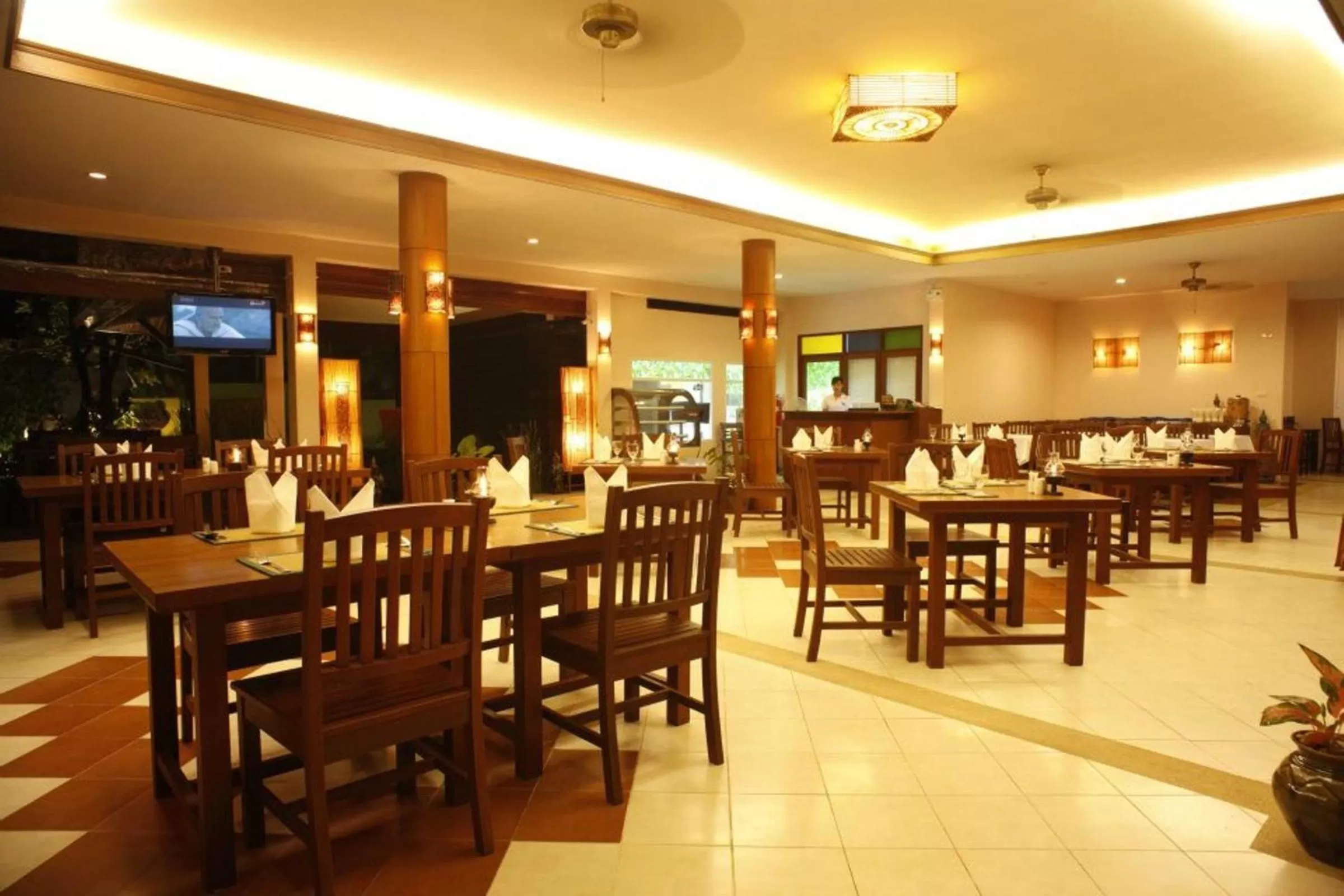 Restaurant/places to eat in Fanari Khaolak Resort - Courtyard SHA Extra Plus