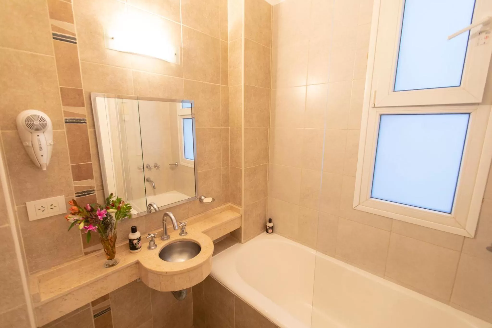 Bathroom in El Misti Hotel Buenos Aires Centro