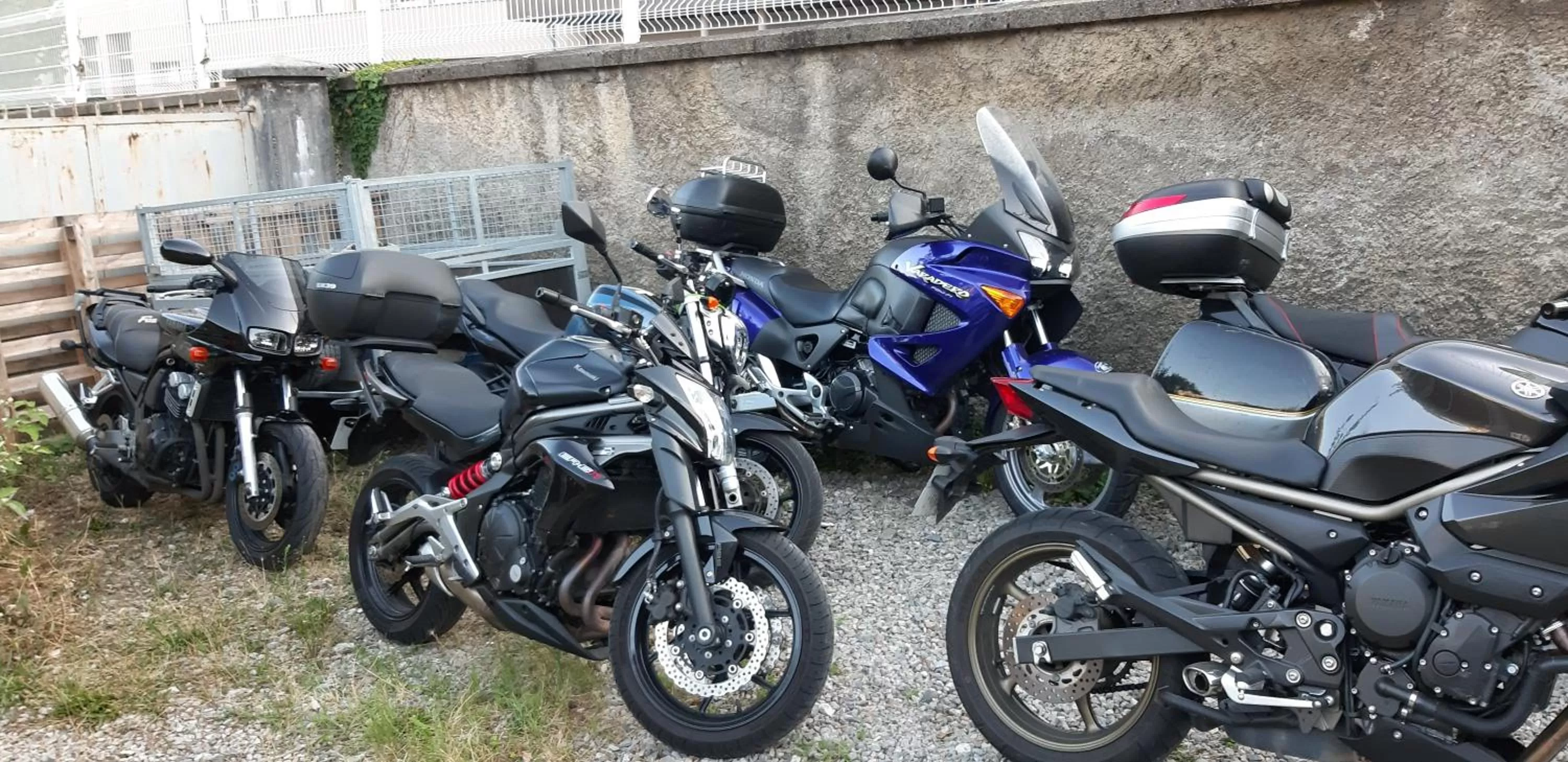 Parking, Other Activities in Chambres d'hôtes Nilautpala Dreams