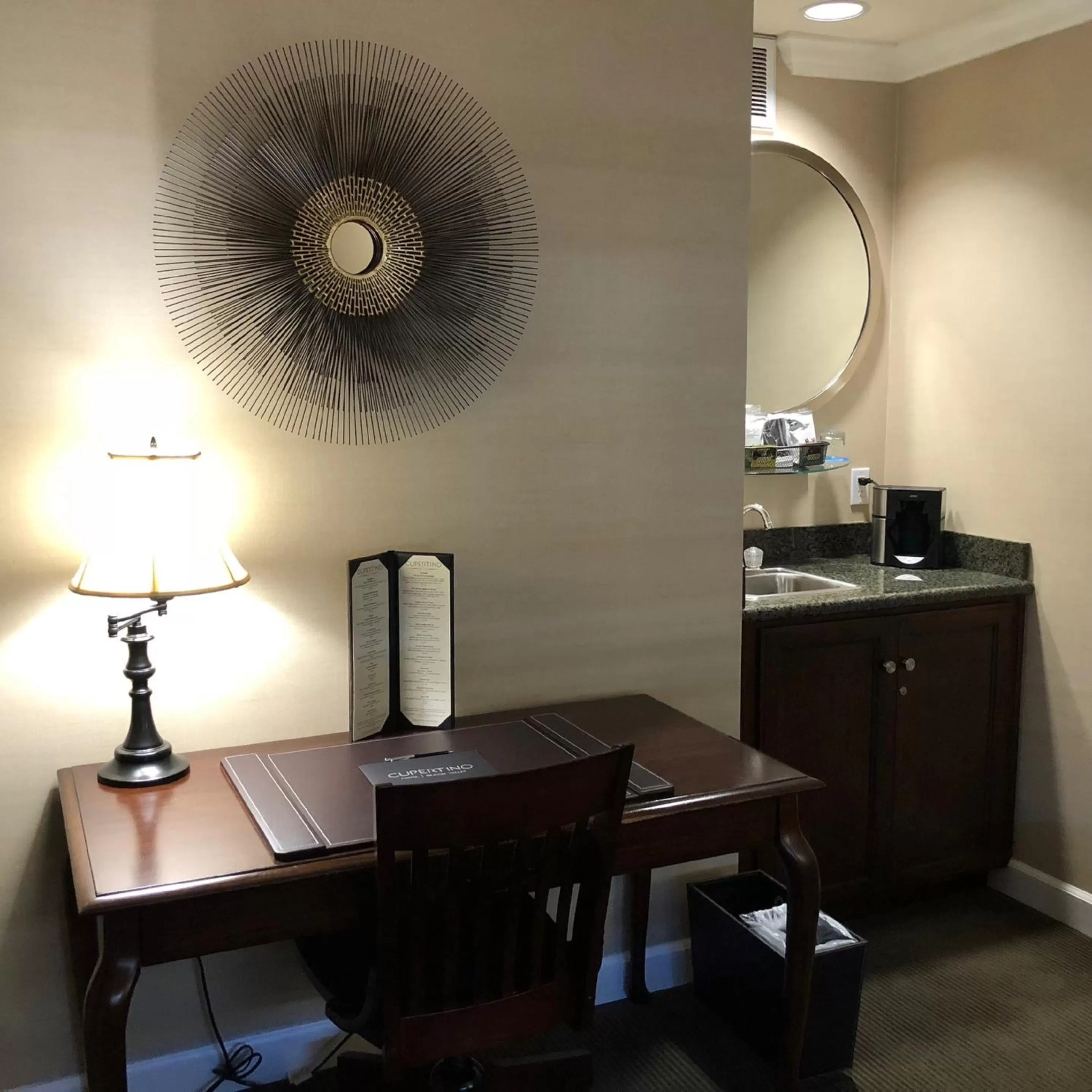 Seating area in Cupertino Hotel