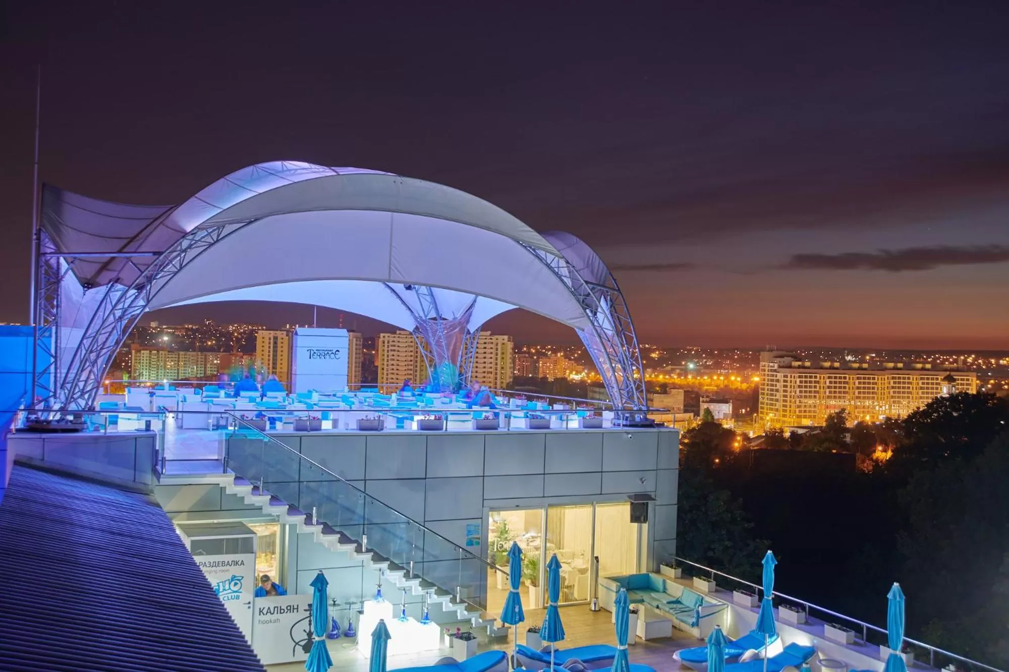 Restaurant/places to eat in Hotel & Spa NEMO with dolphins