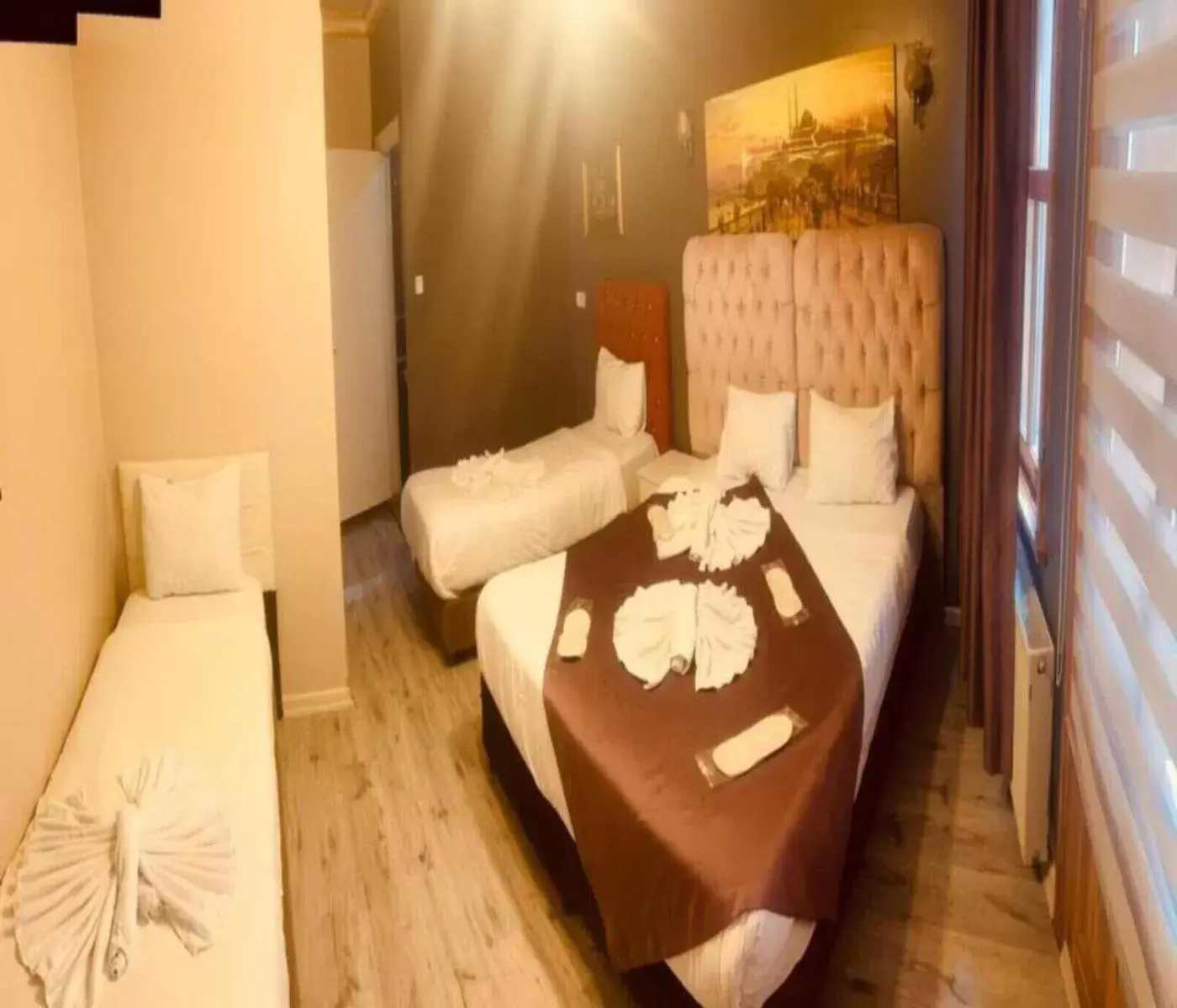 Family Suite with Balcony in Old City Family Hotel Family Suite with Balcony in Old City Family Hotel