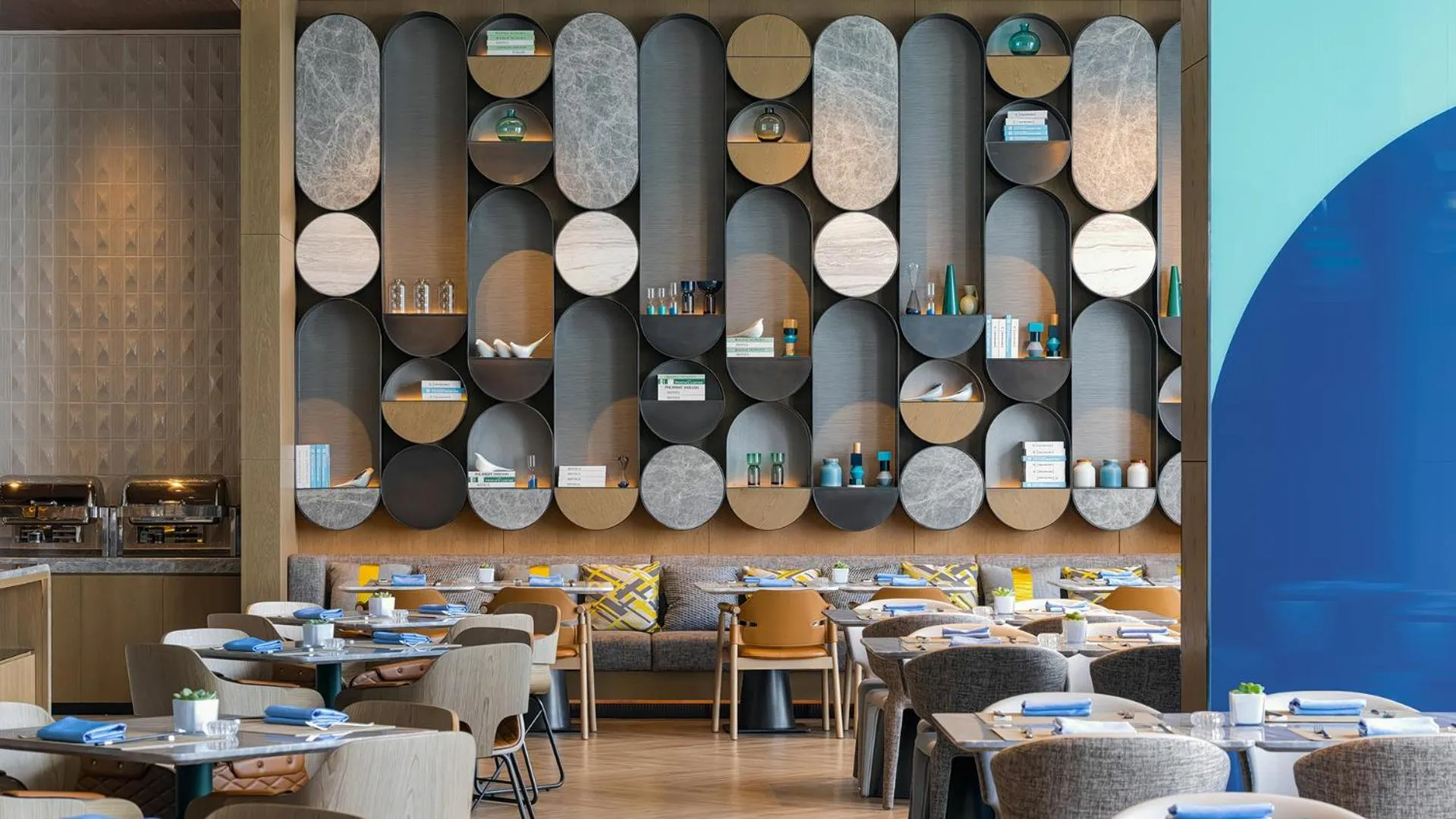 Seating area in Renaissance Changzhou Wujin Hotel